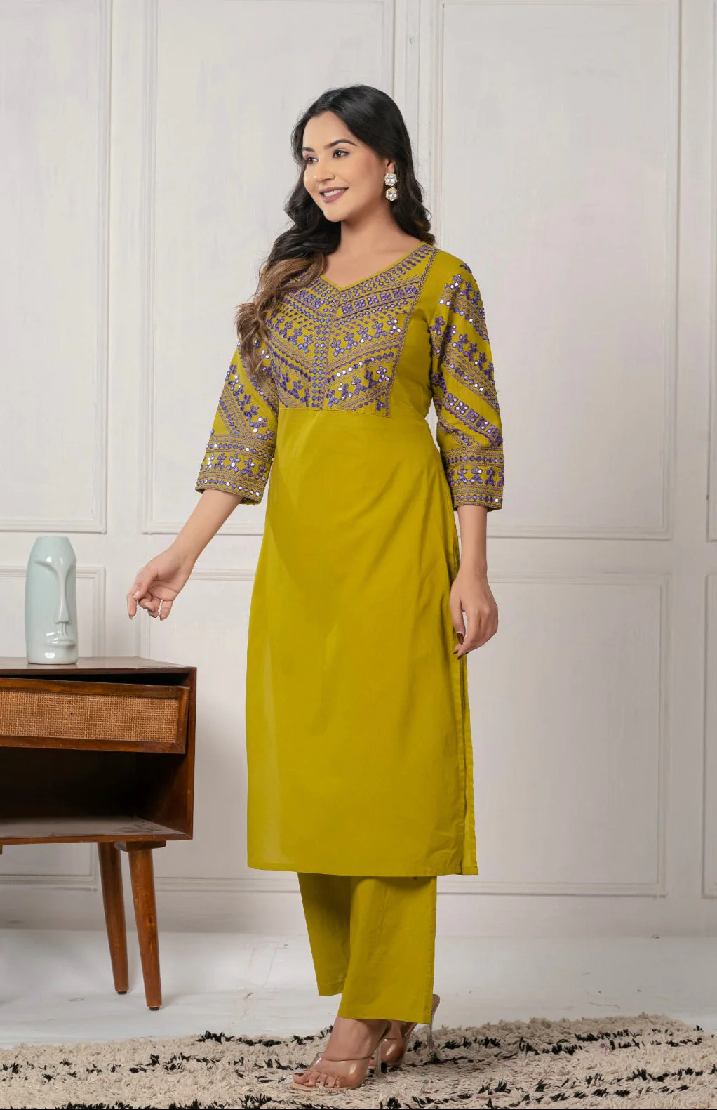 Mika Moss Embroidery Kurta Pant Set - Image 3