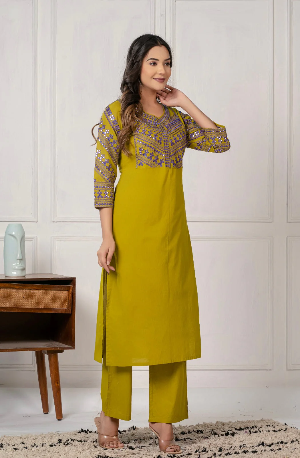 Mika Moss Embroidery Kurta Pant Set - Image 5