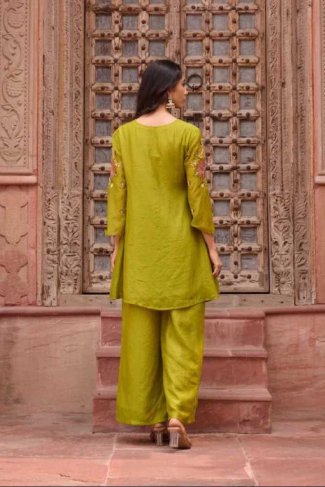 Sangini pear embroidery work suit set - Image 3