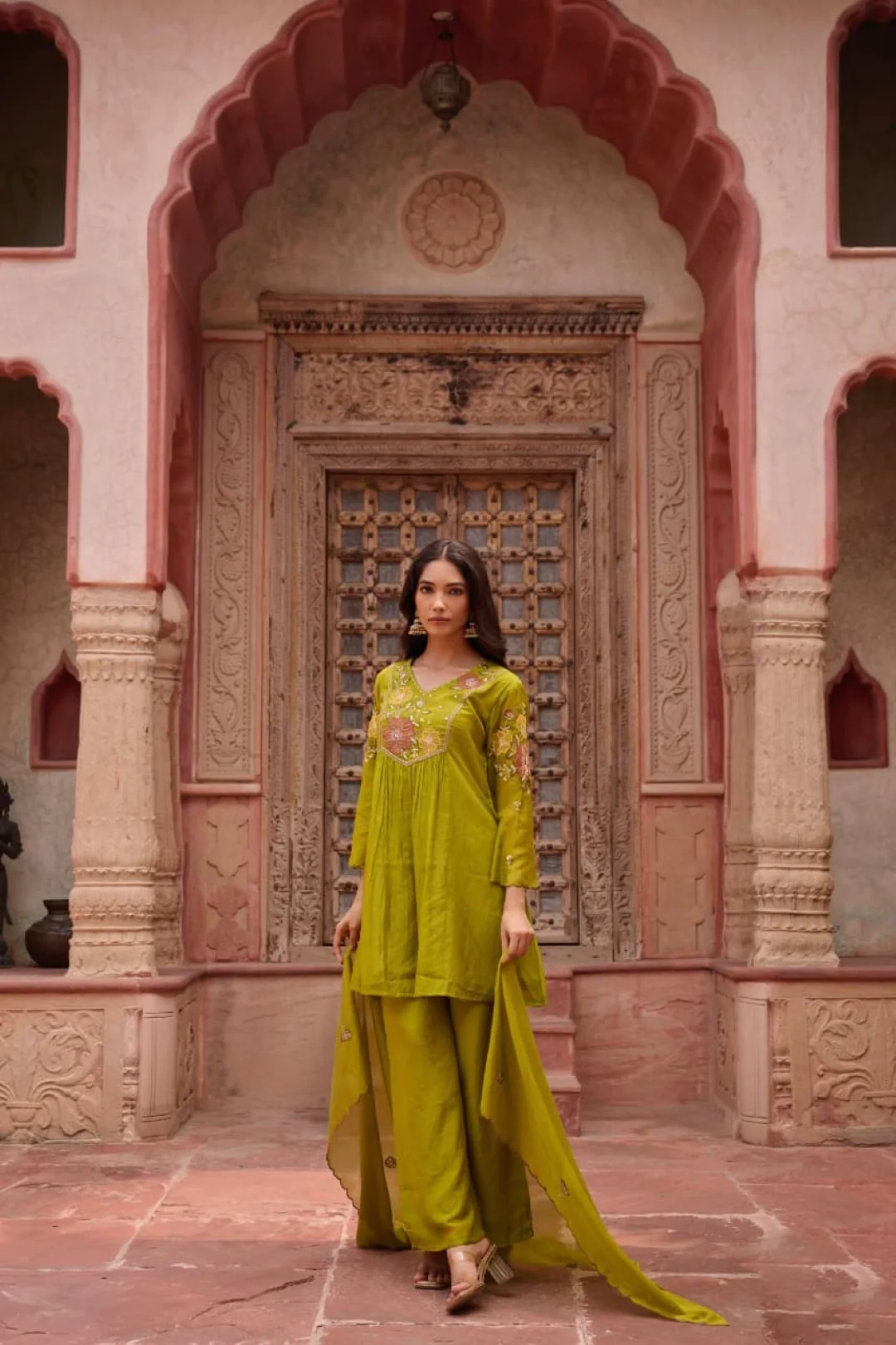 Sangini pear embroidery work suit set - Image 4