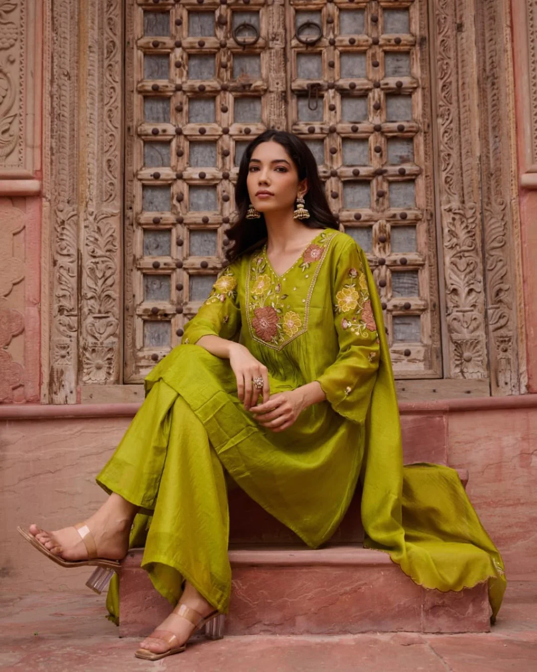 Sangini pear embroidery work suit set - Image 5