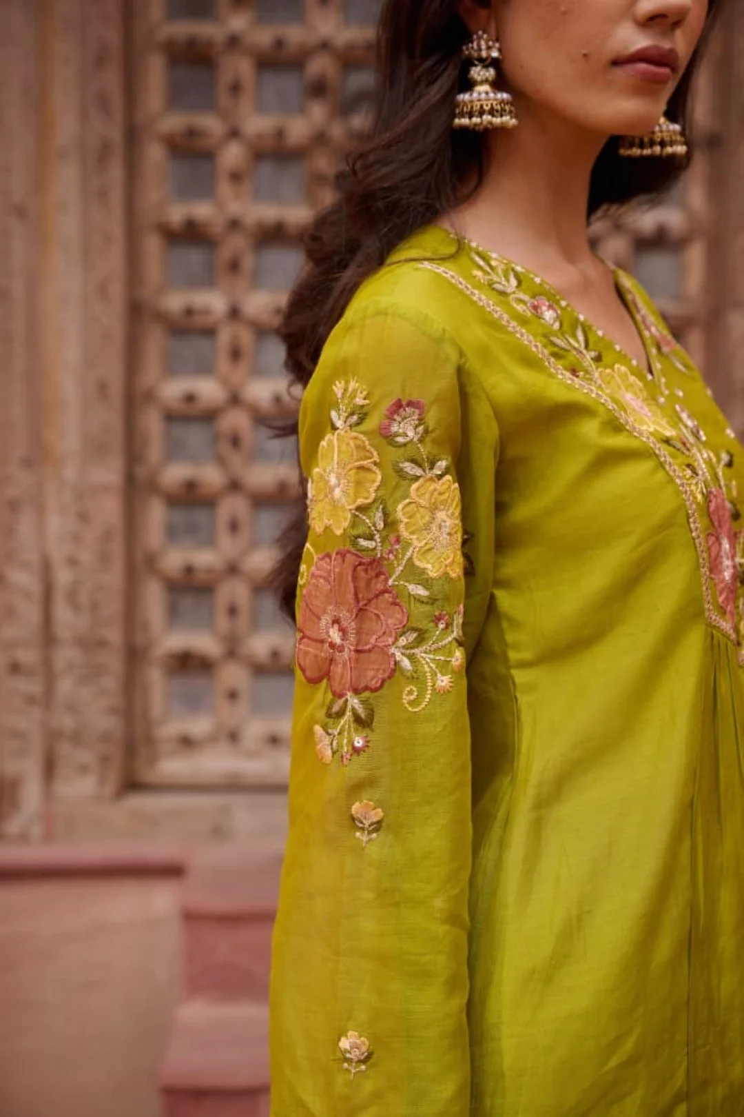 Sangini pear embroidery work suit set - Image 7