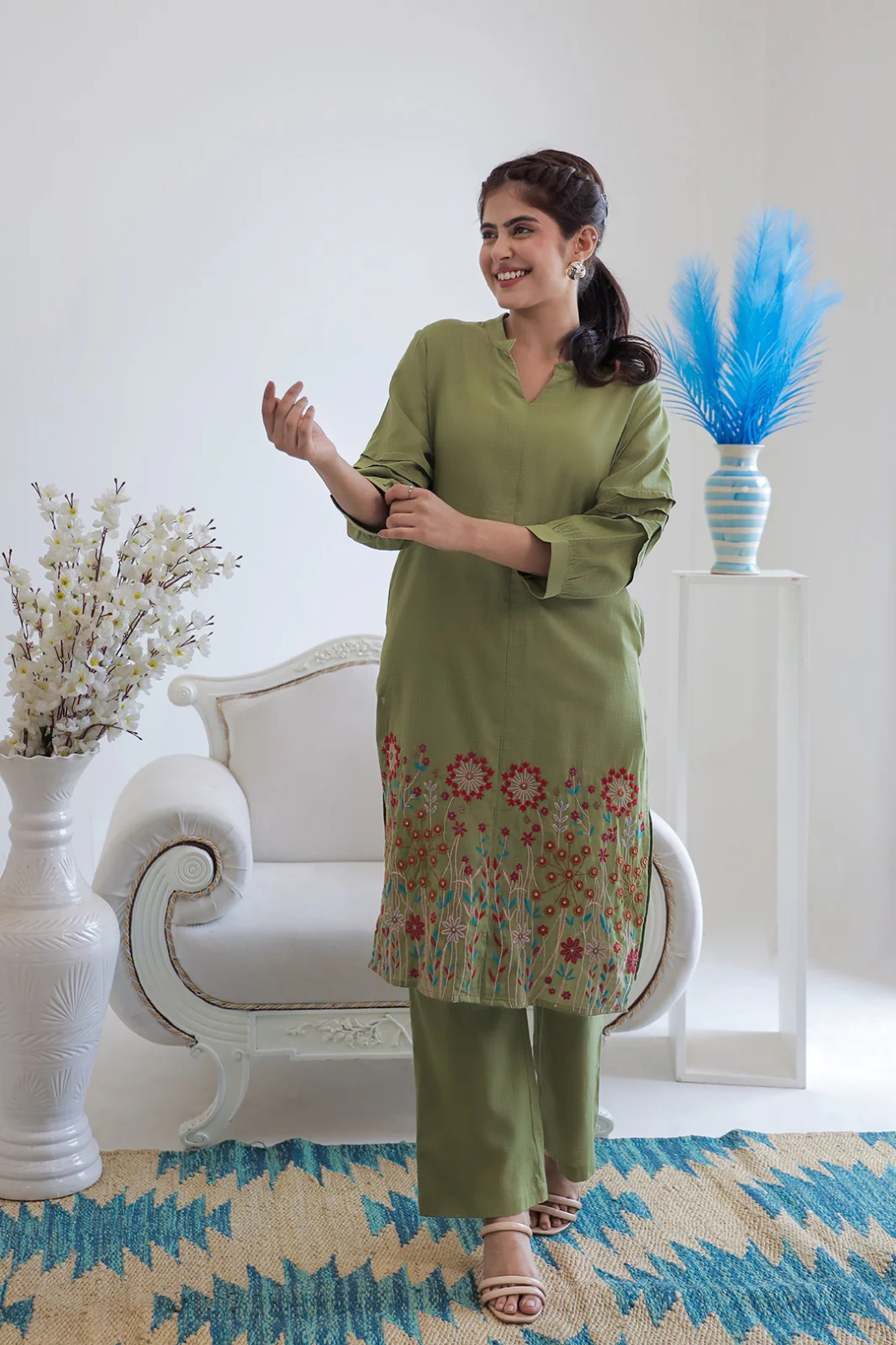Viva forest embroidery cotton kurta pant set - Image 5