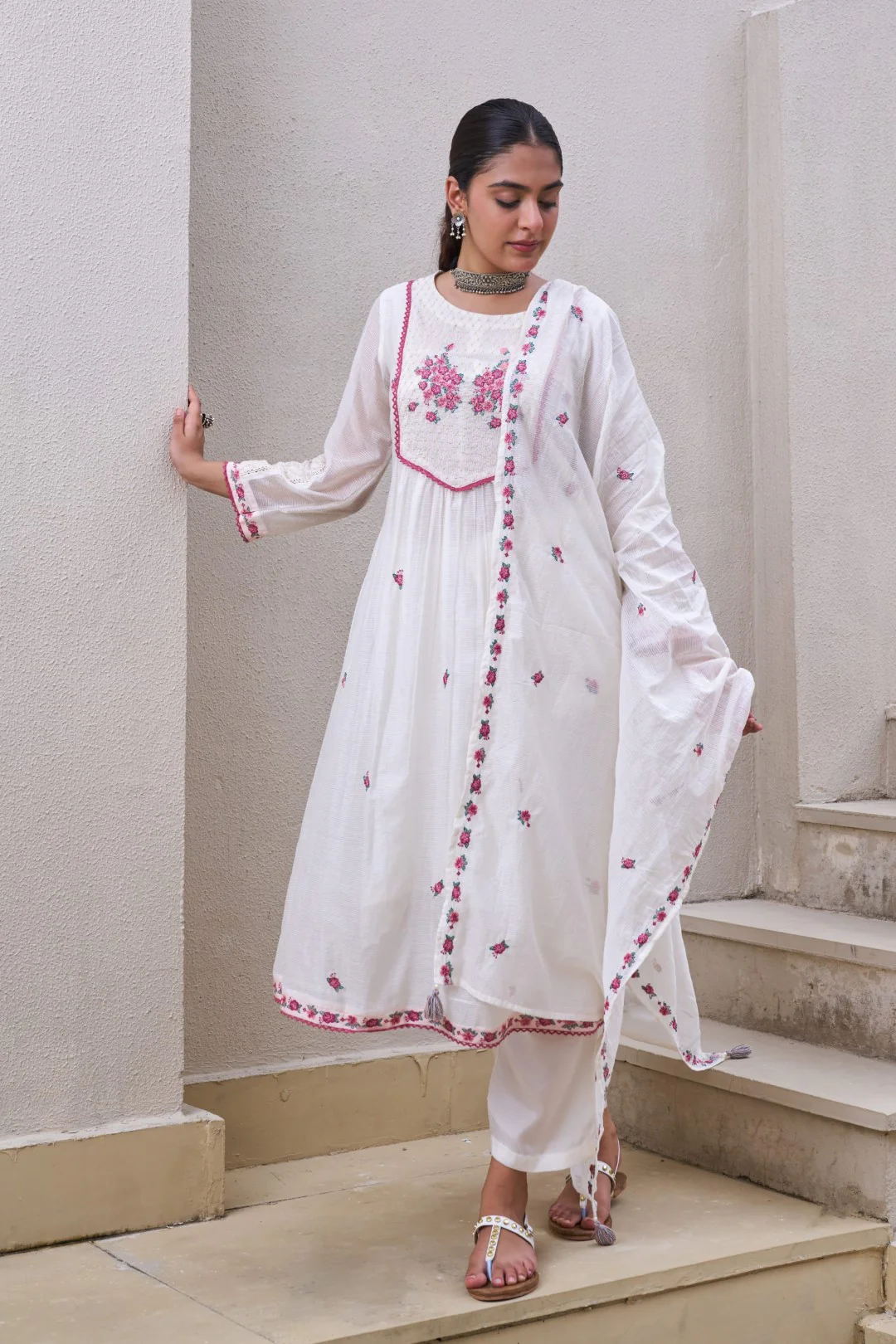 Kabool pearl embroidery suit set - Image 3