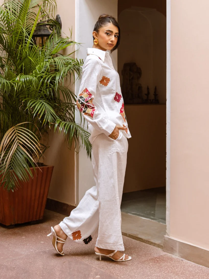 Viva Swan embroidery co-ord set - Image 4