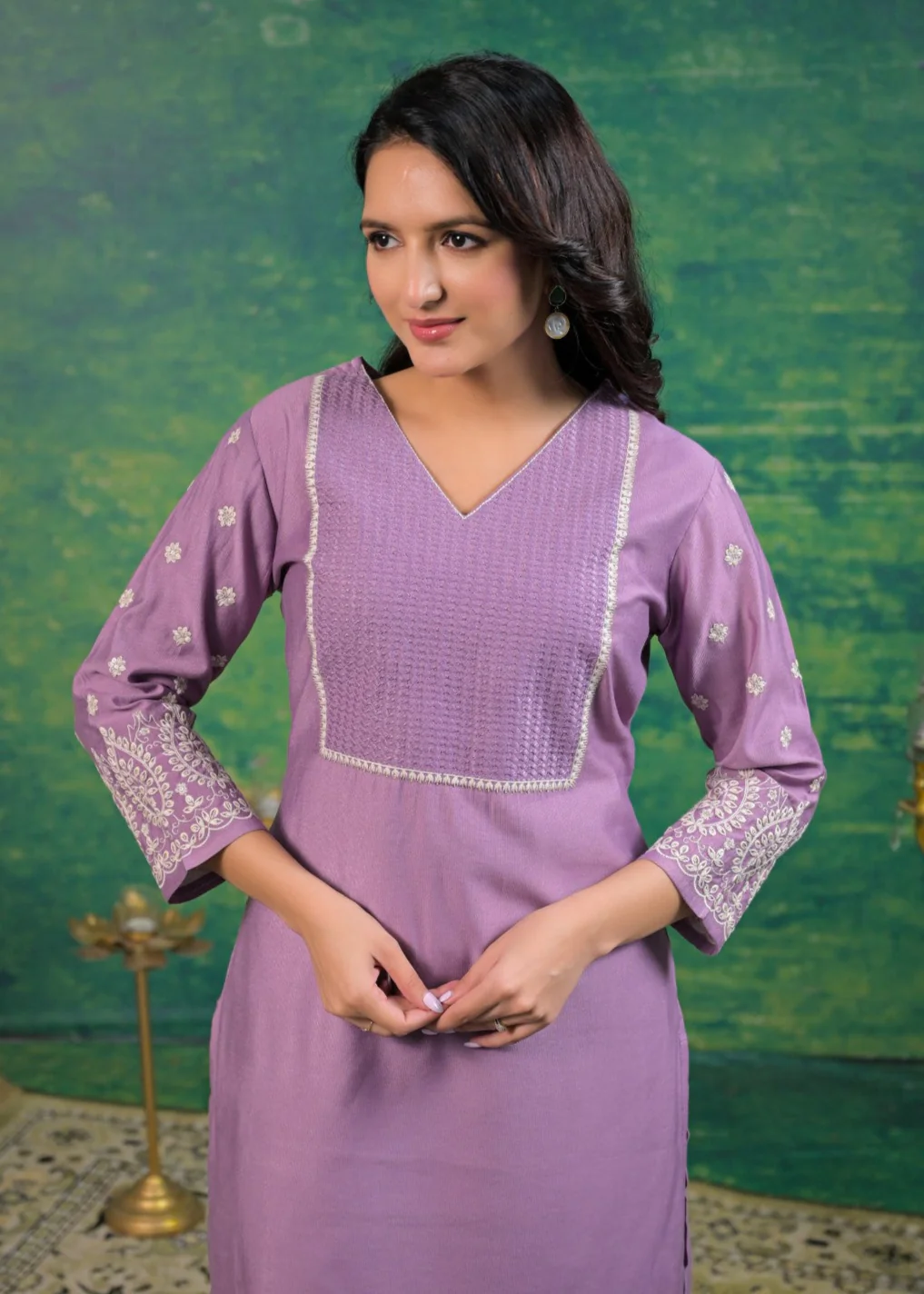 Sarvari Lavender Embroidered Kurti - Image 2