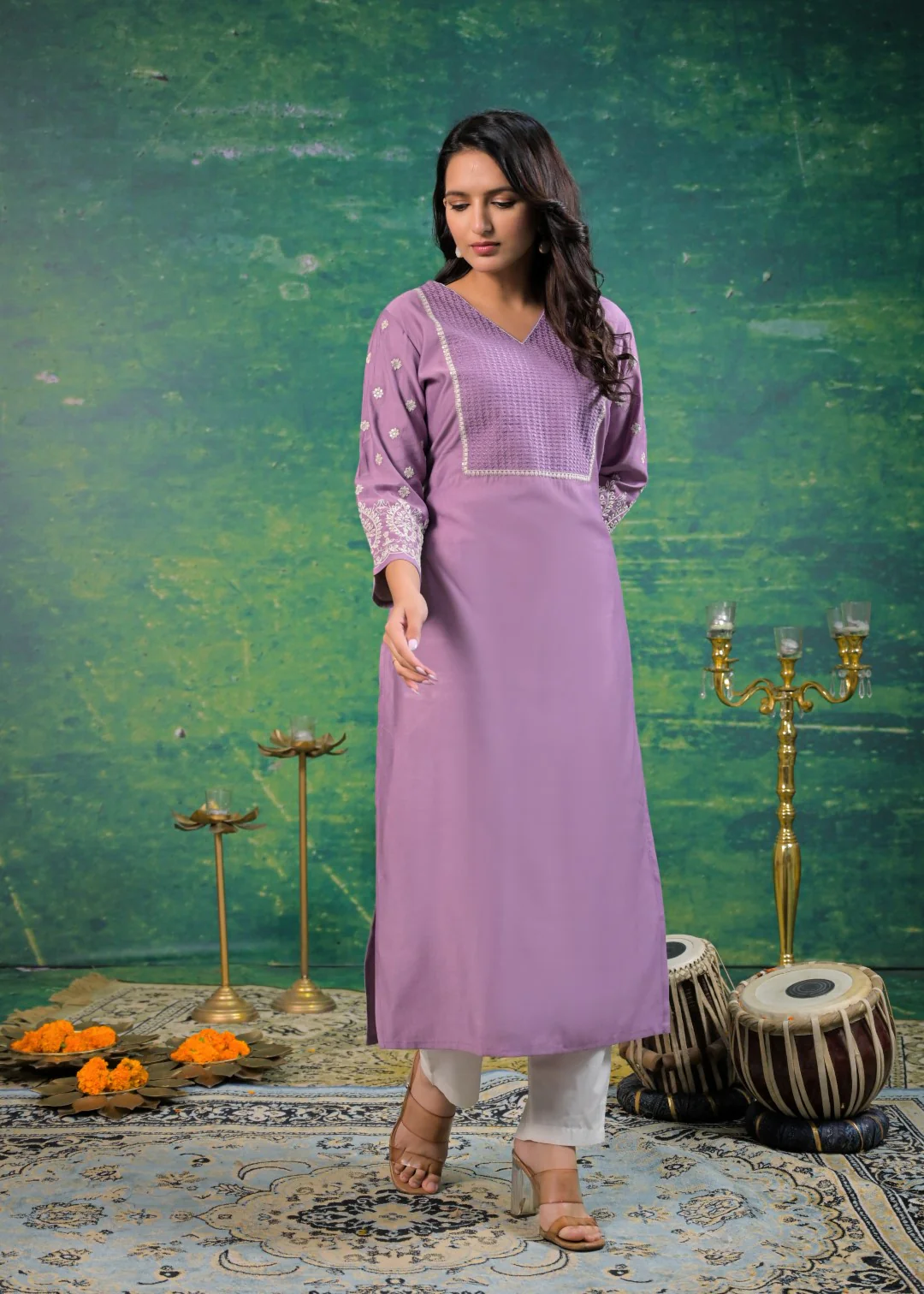 Sarvari Lavender Embroidered Kurti - Image 5