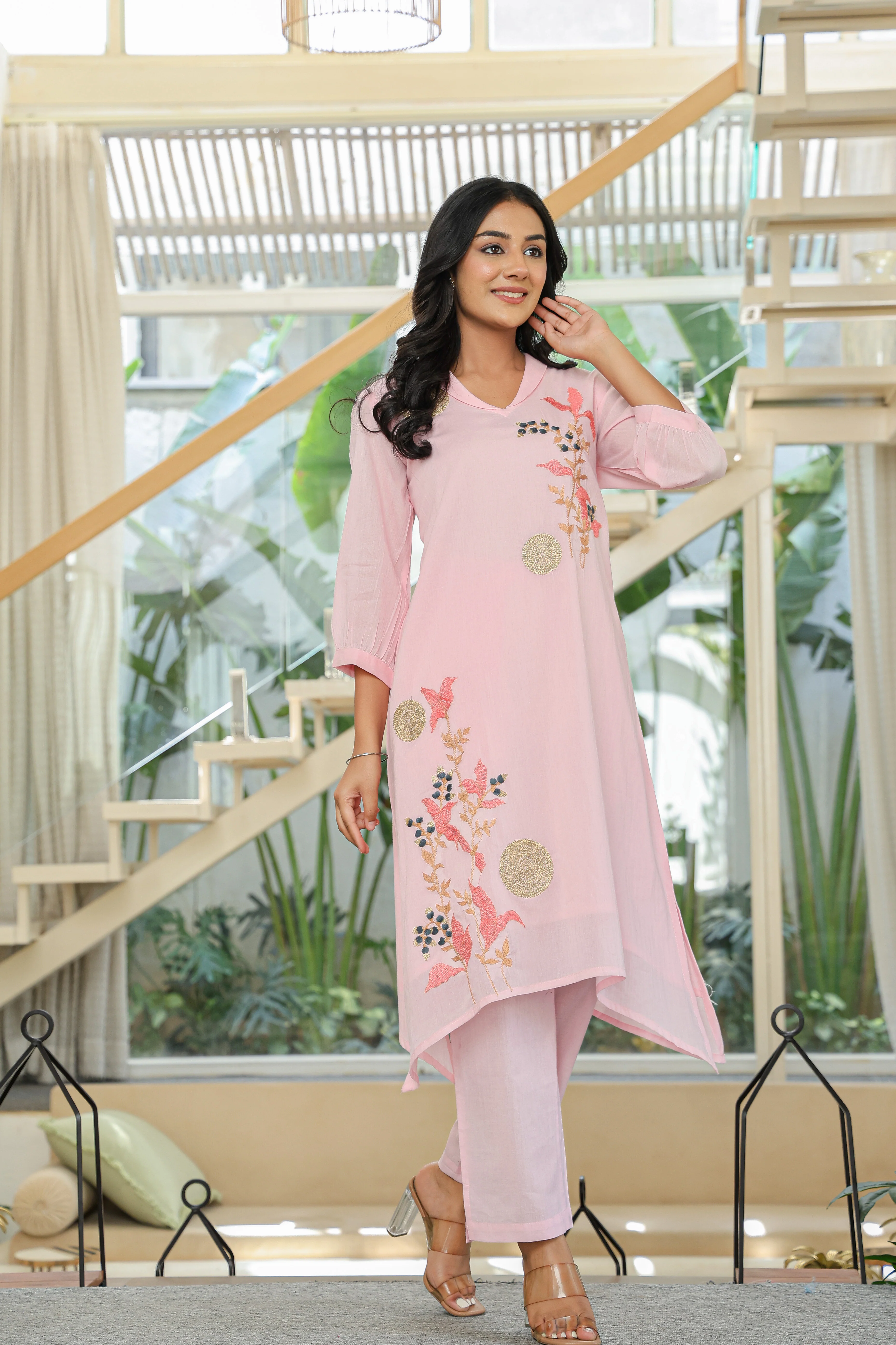 Tiara Flamingo embroidery kurta pant set - Image 6