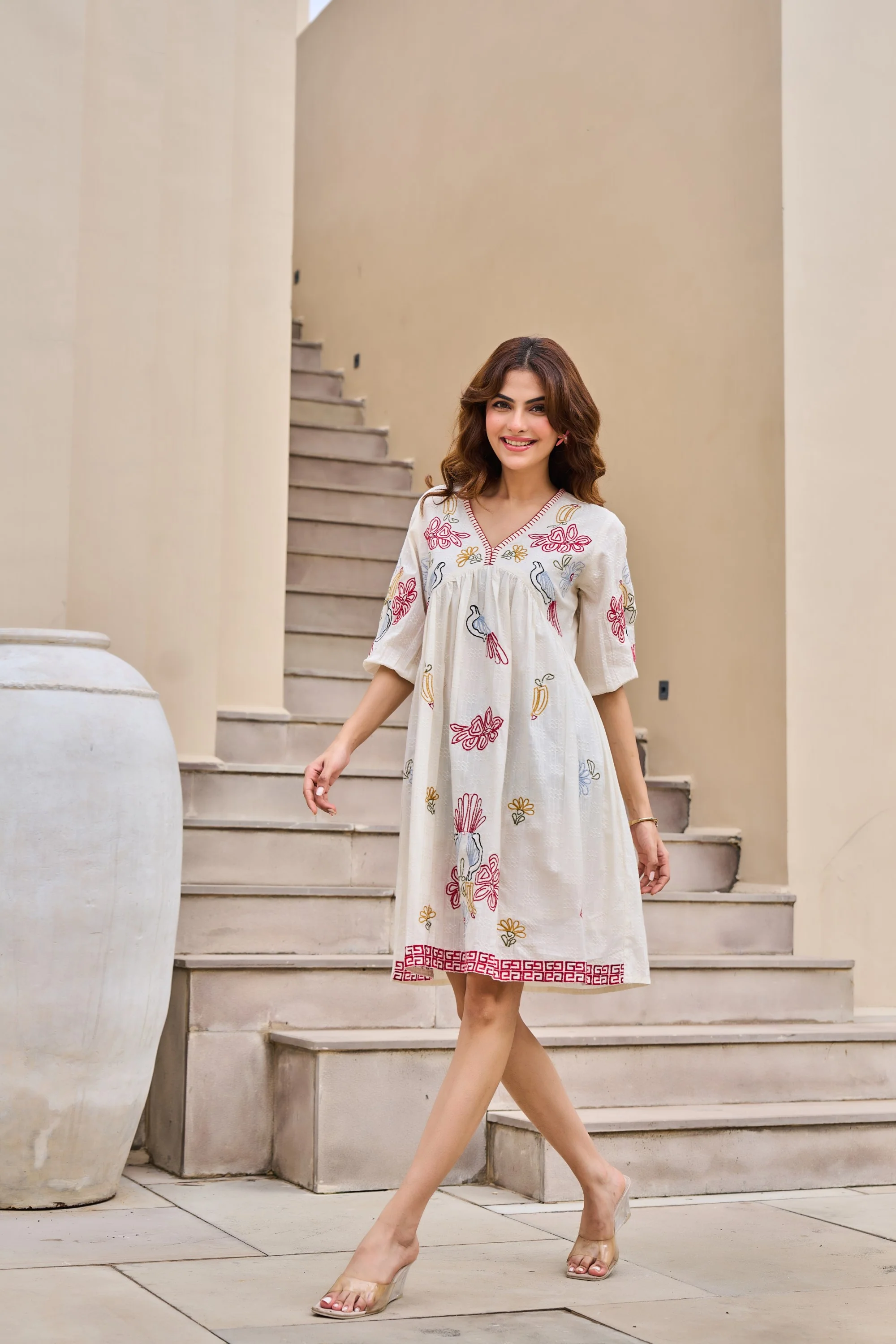 Tiara Daisy Embroidery cotton dress - Image 9
