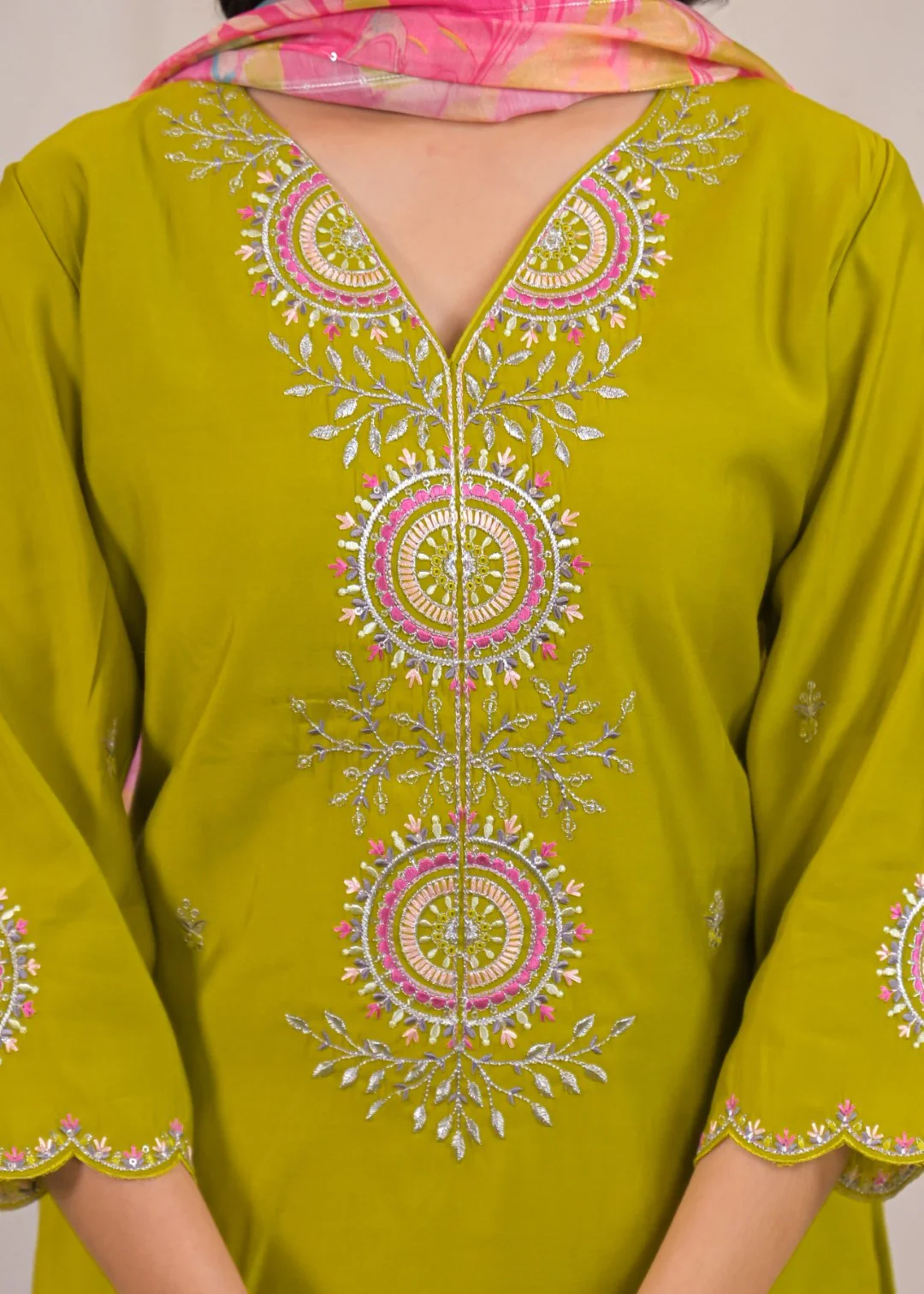 Ivy Zest Embroidered Suit Set - Image 4