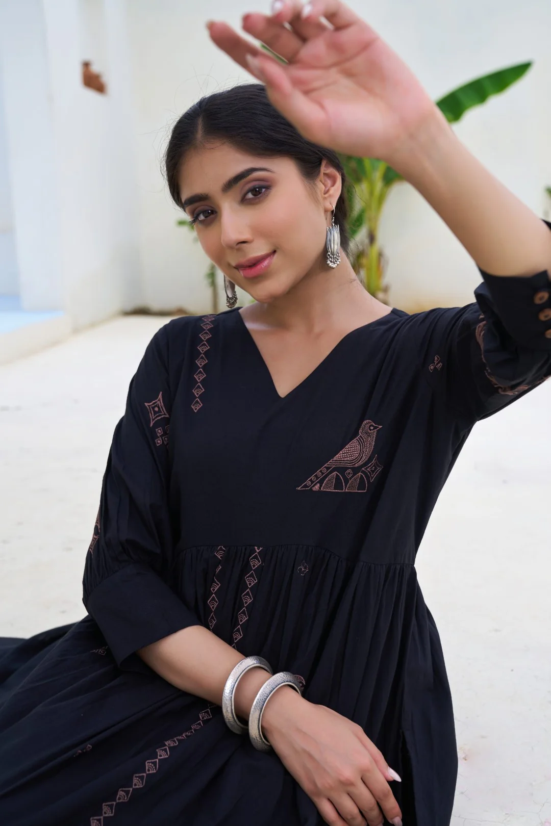 Sonpal Onyx embroidery cotton suit set - Image 7