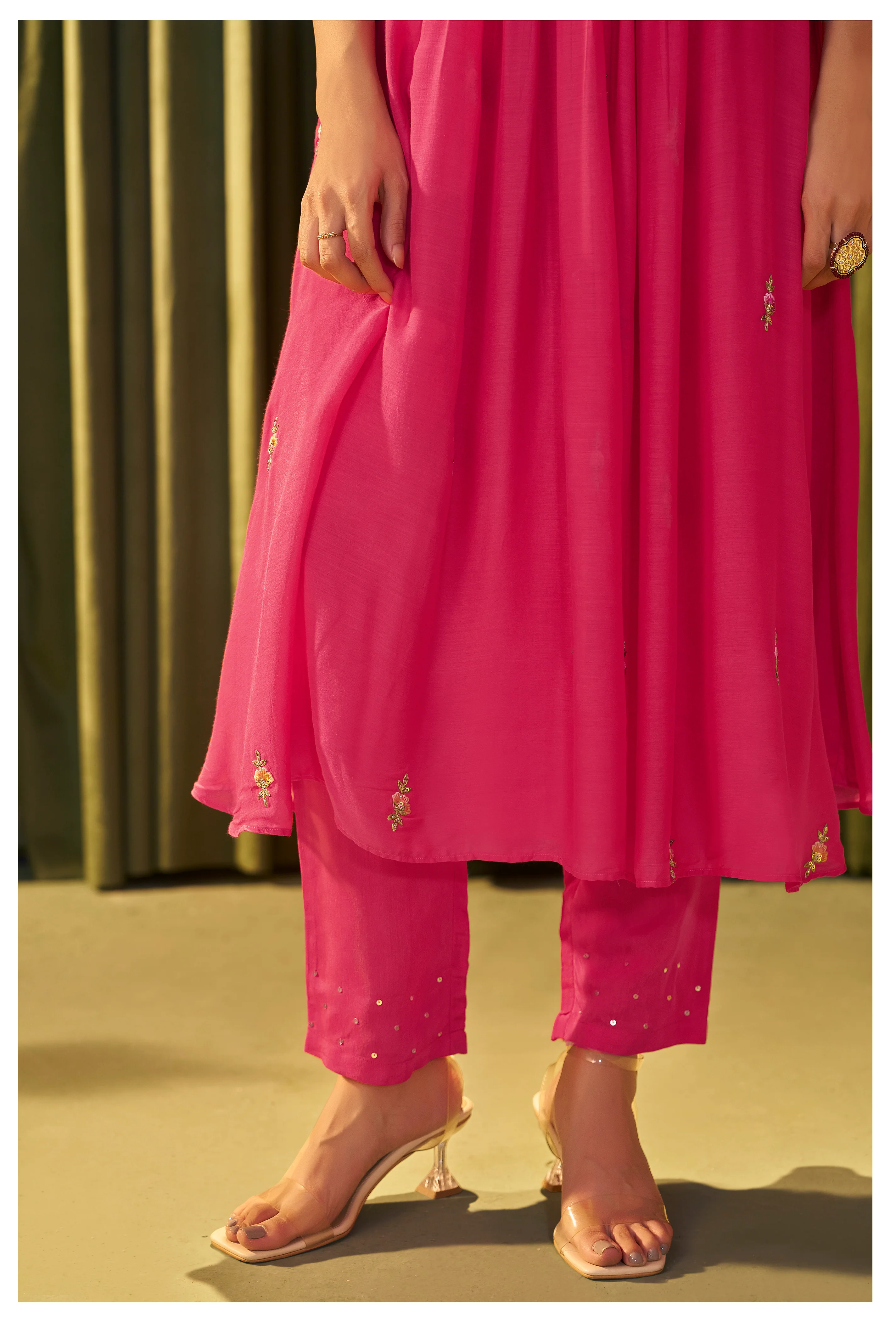 Albeli flamingo full work premium suit set - Image 8