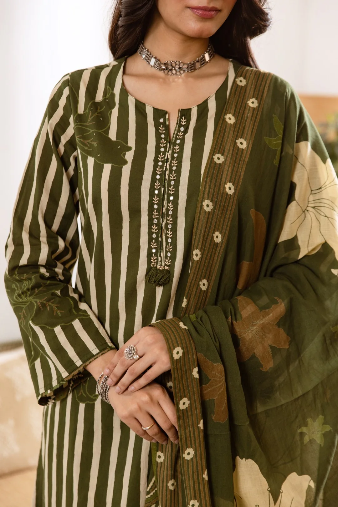 Karen olive cotton suit set - Image 6