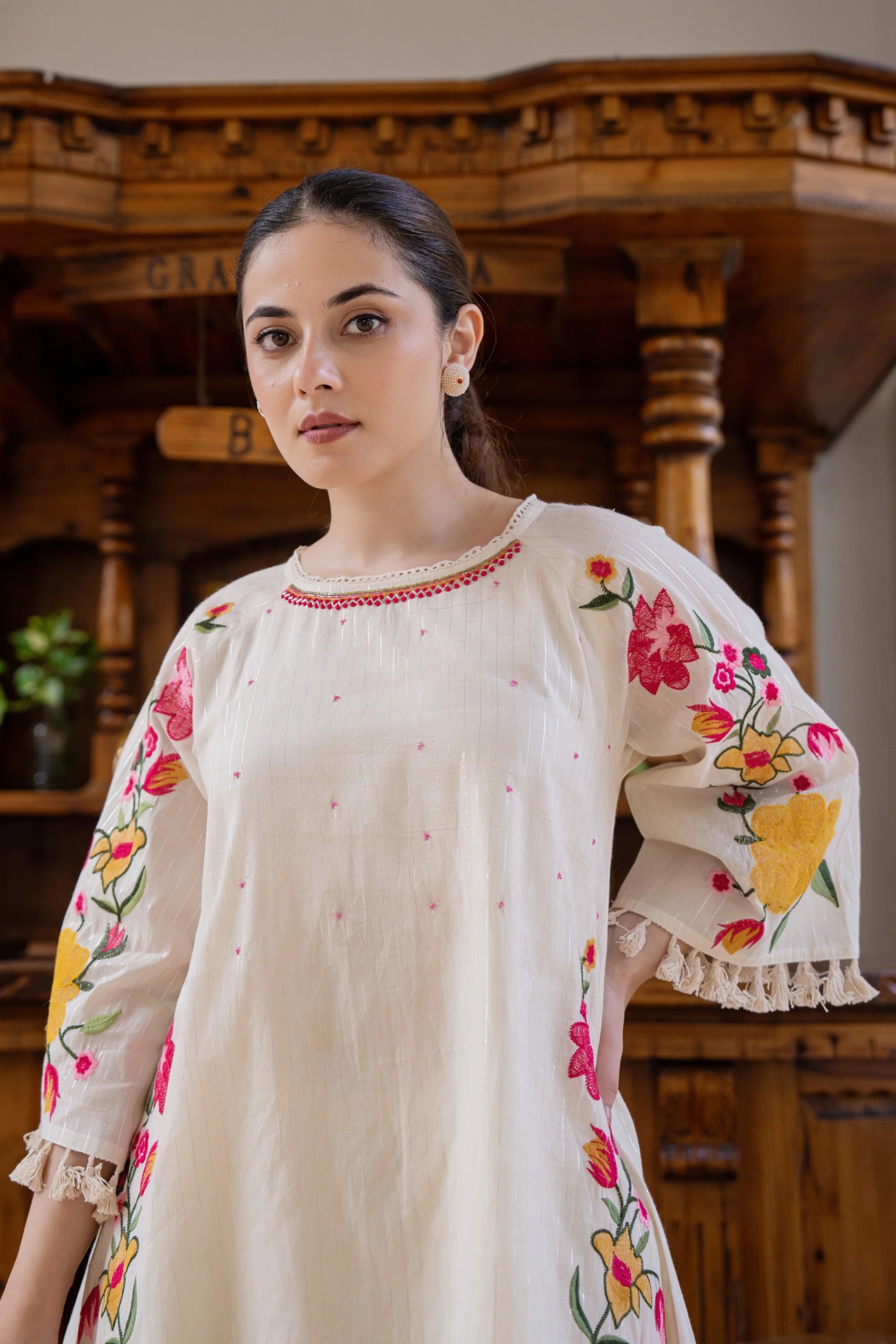 Hemal Bouquet Embroidery Cotton Co-ord Set - Image 2