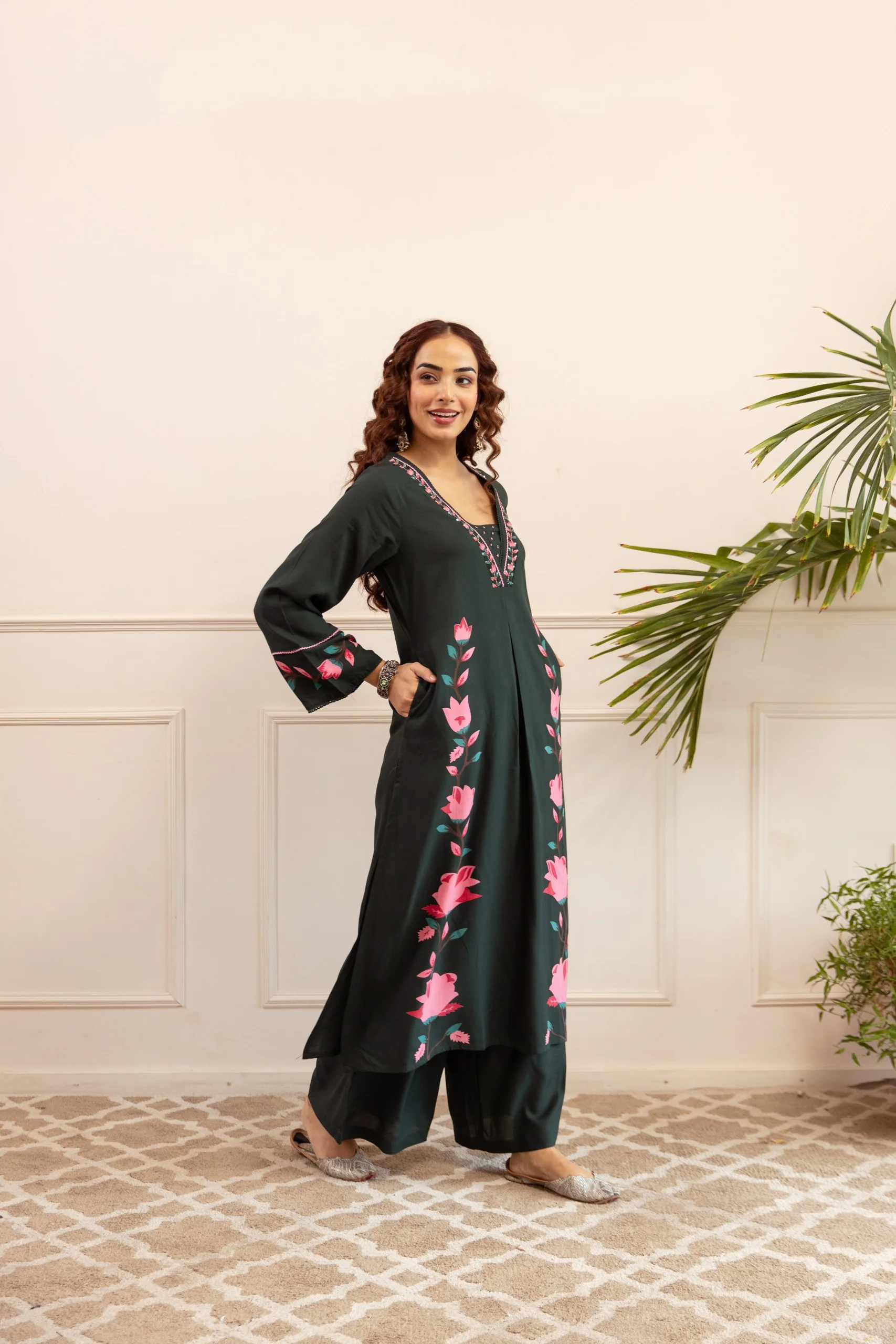 Sonpal Emerald printed kurta pant set - Image 5