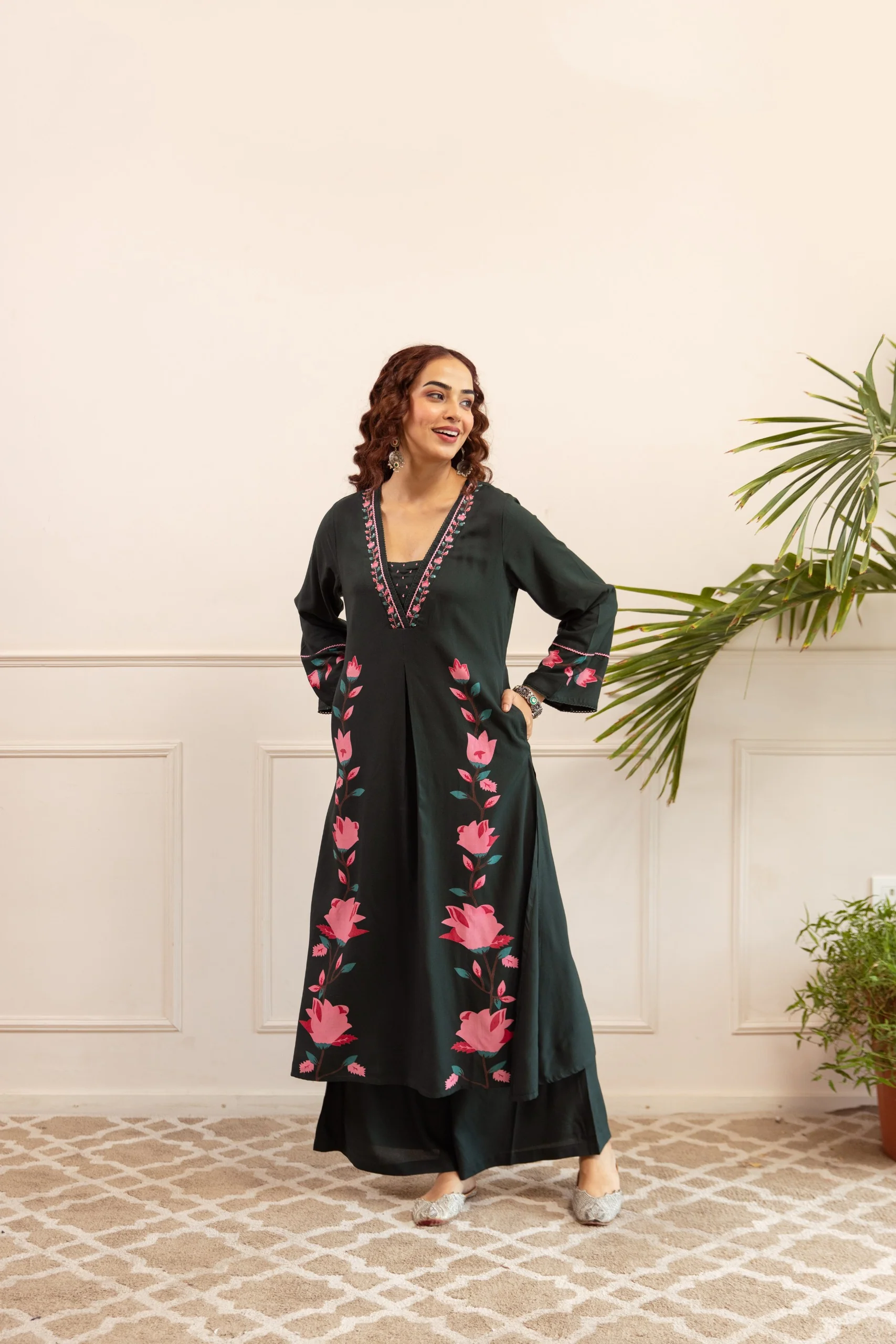 Sonpal Emerald printed kurta pant set - Image 6
