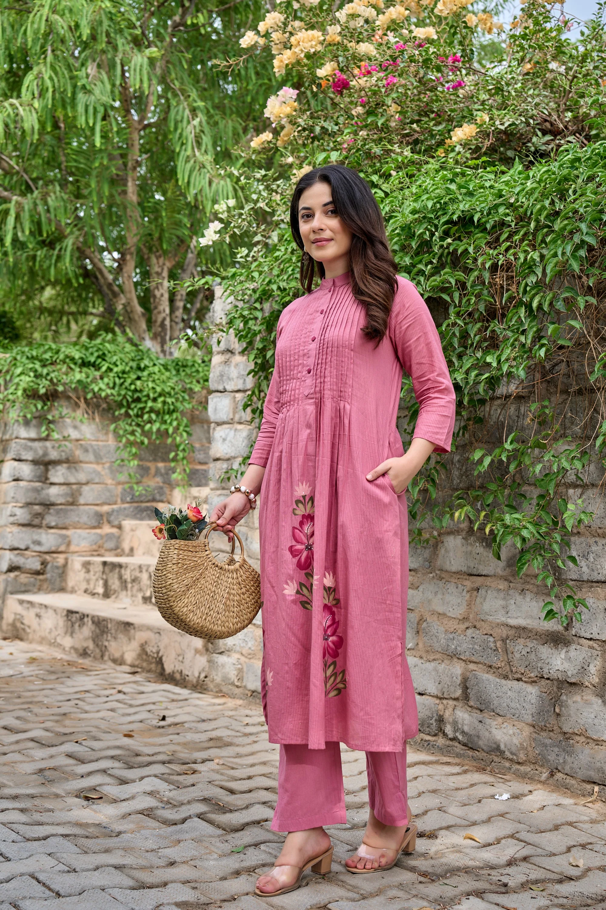 Tiara rouge cotton kurta pant set - Image 9