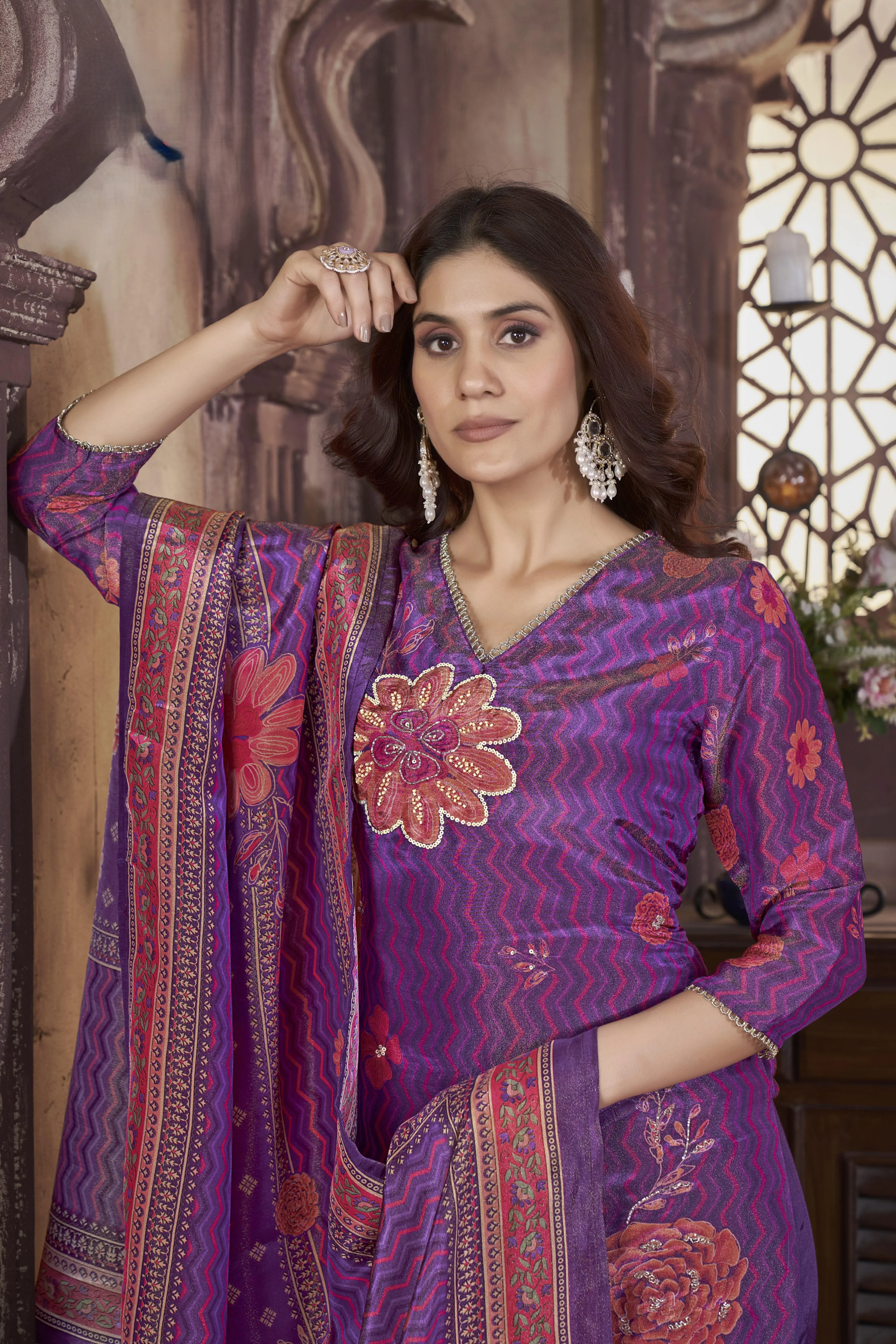 Malti Orchid Printed Shimmer Suit Set - Image 4