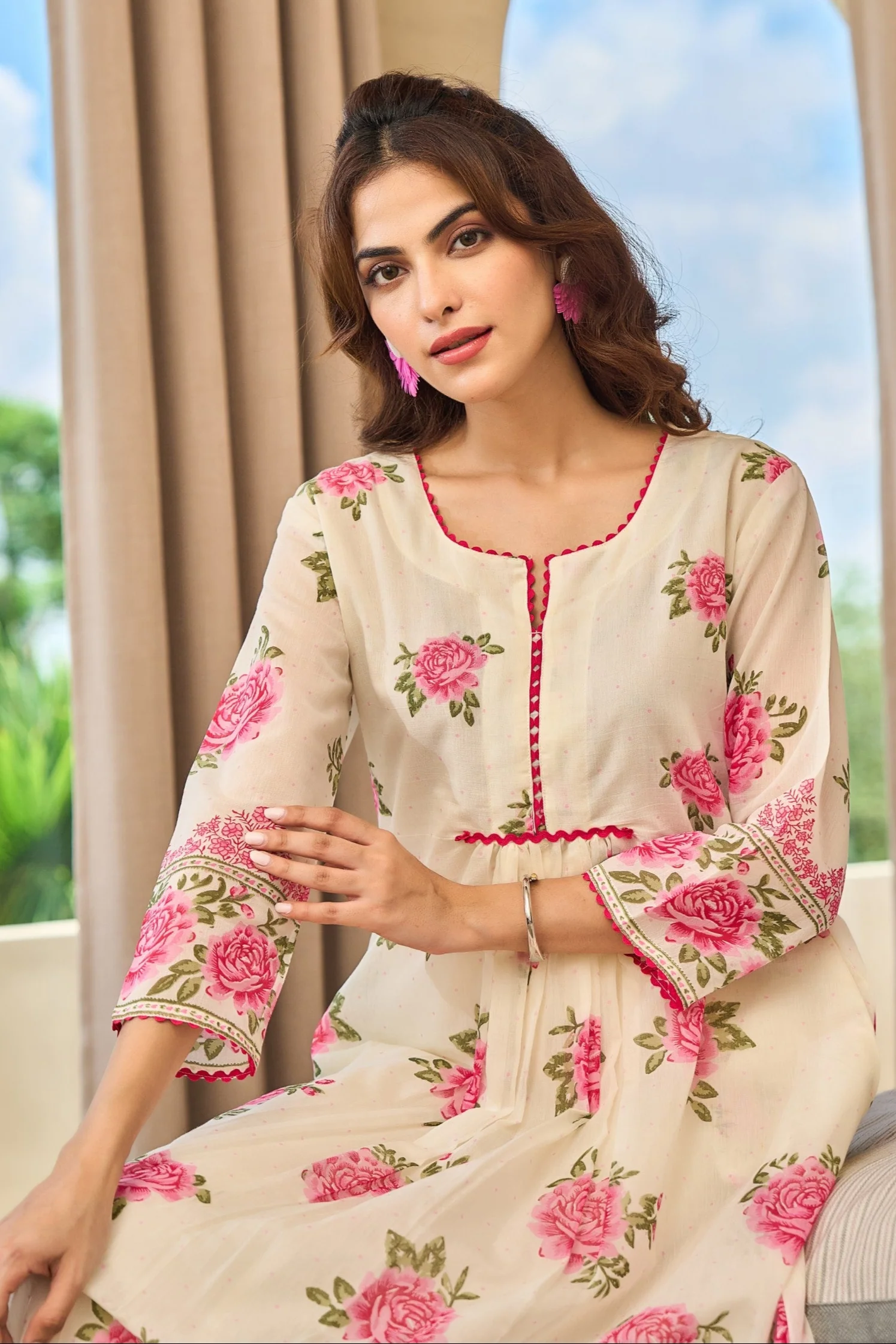 Tiara rose cotton kurta pant set - Image 2