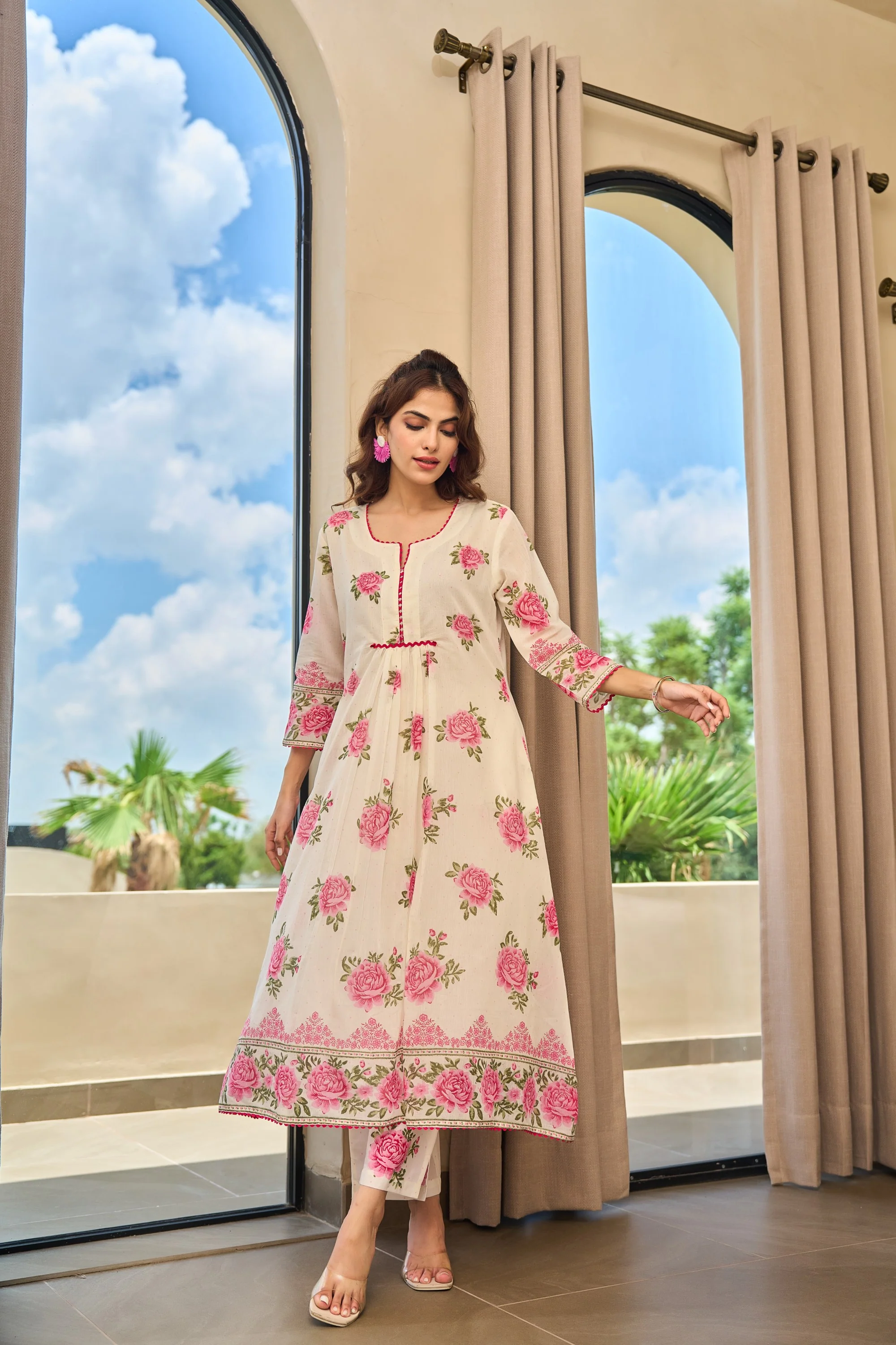 Tiara rose cotton kurta pant set - Image 5