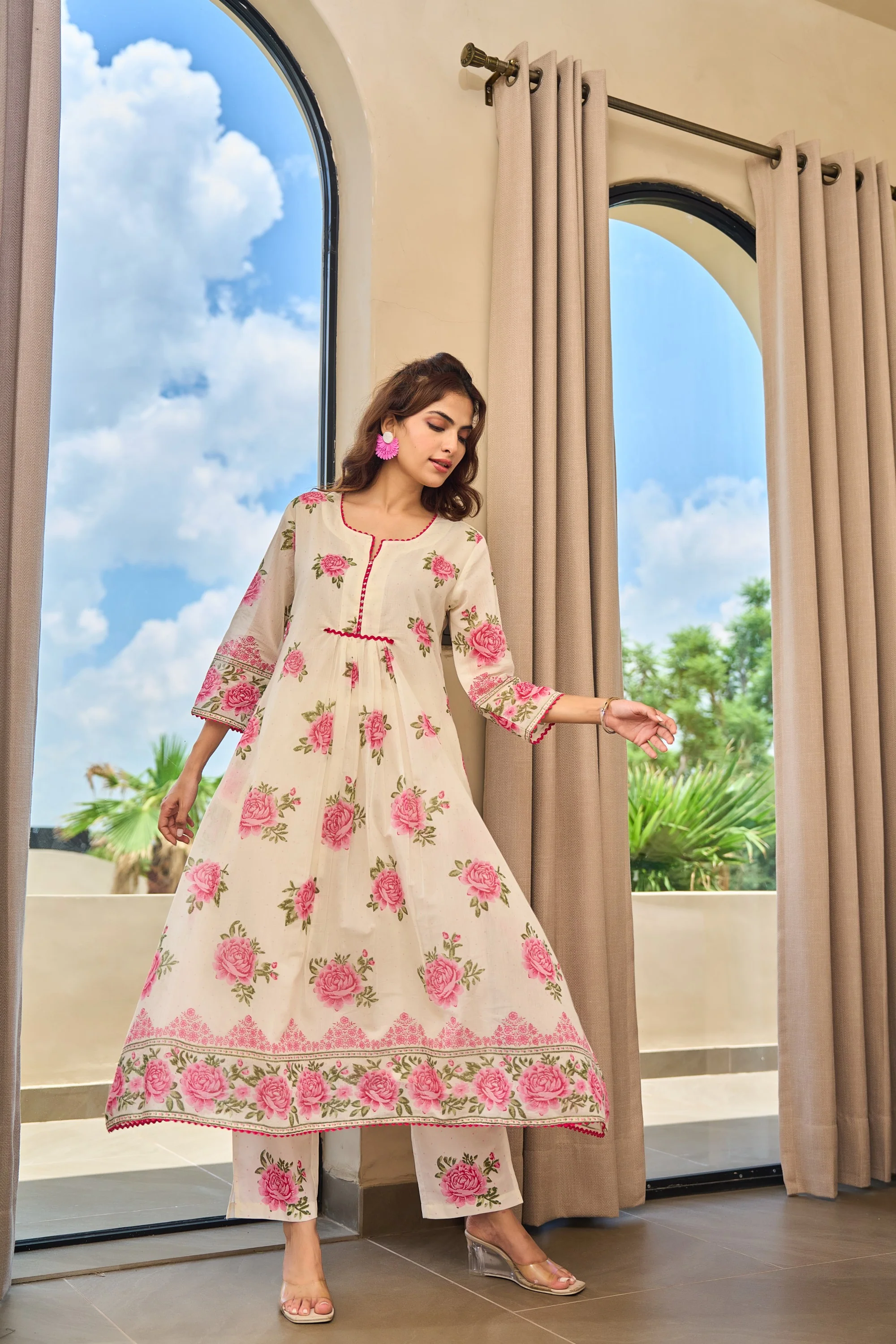 Tiara rose cotton kurta pant set - Image 6