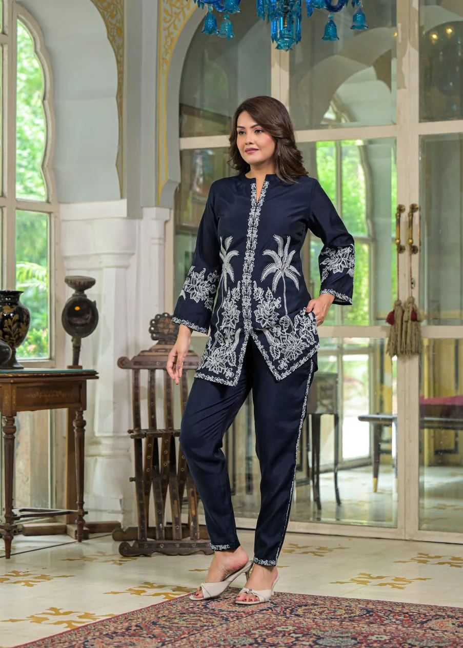 Sanmati Azure embroidery cotton co-ord set - Image 7