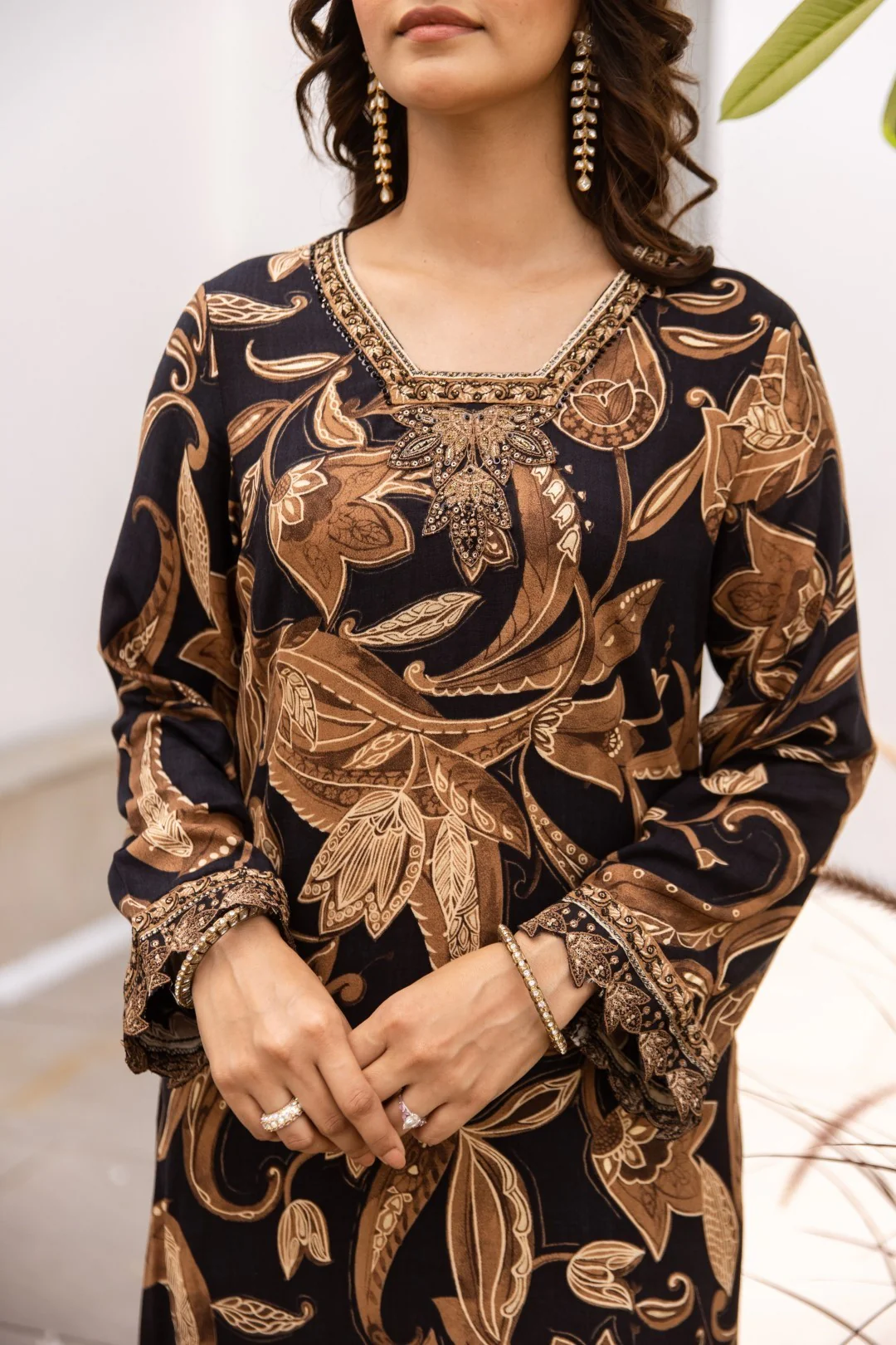 Toran sable printed kurta pant set - Image 4