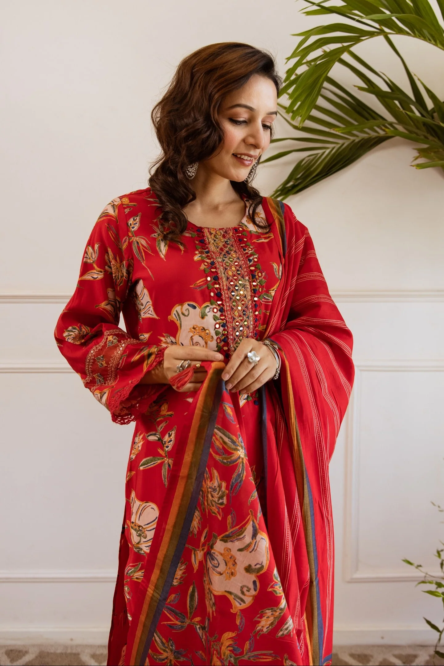 Kabool zarqa work suit set - Image 2