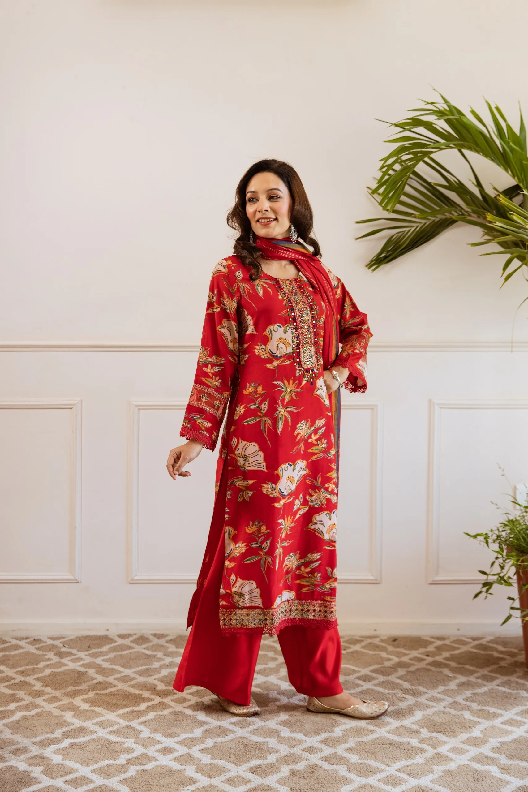 Kabool zarqa work suit set - Image 4