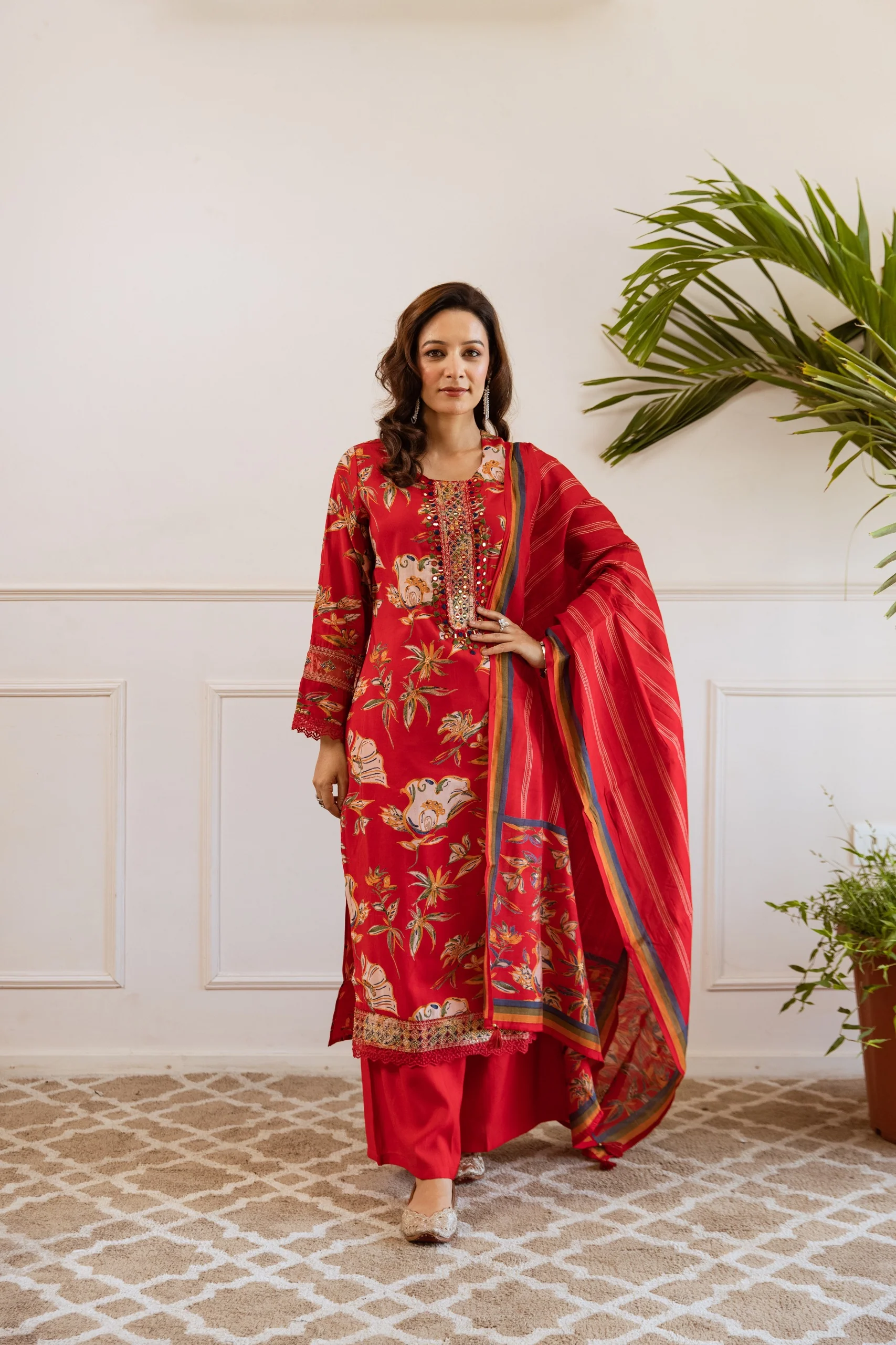 Kabool zarqa work suit set - Image 6