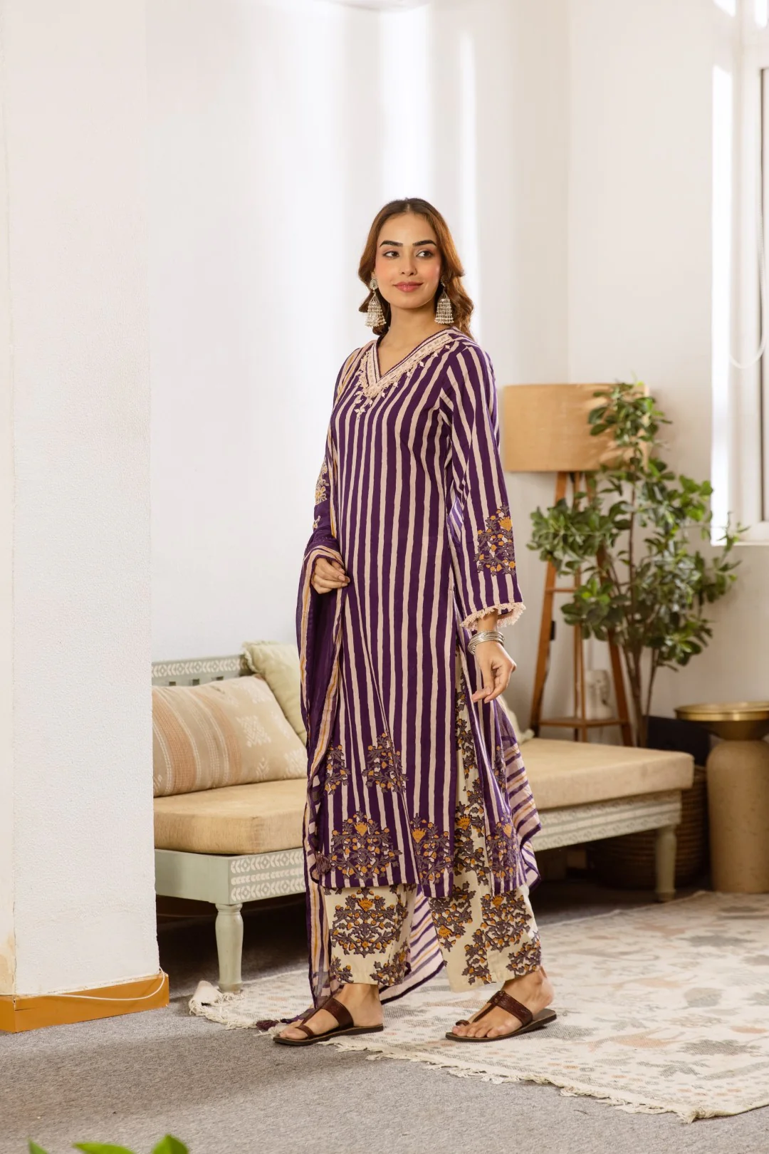 Kamli Iris Cotton Suit Set - Image 4