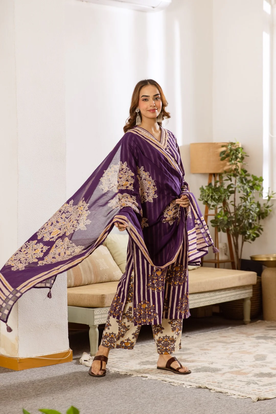 Kamli Iris Cotton Suit Set - Image 8