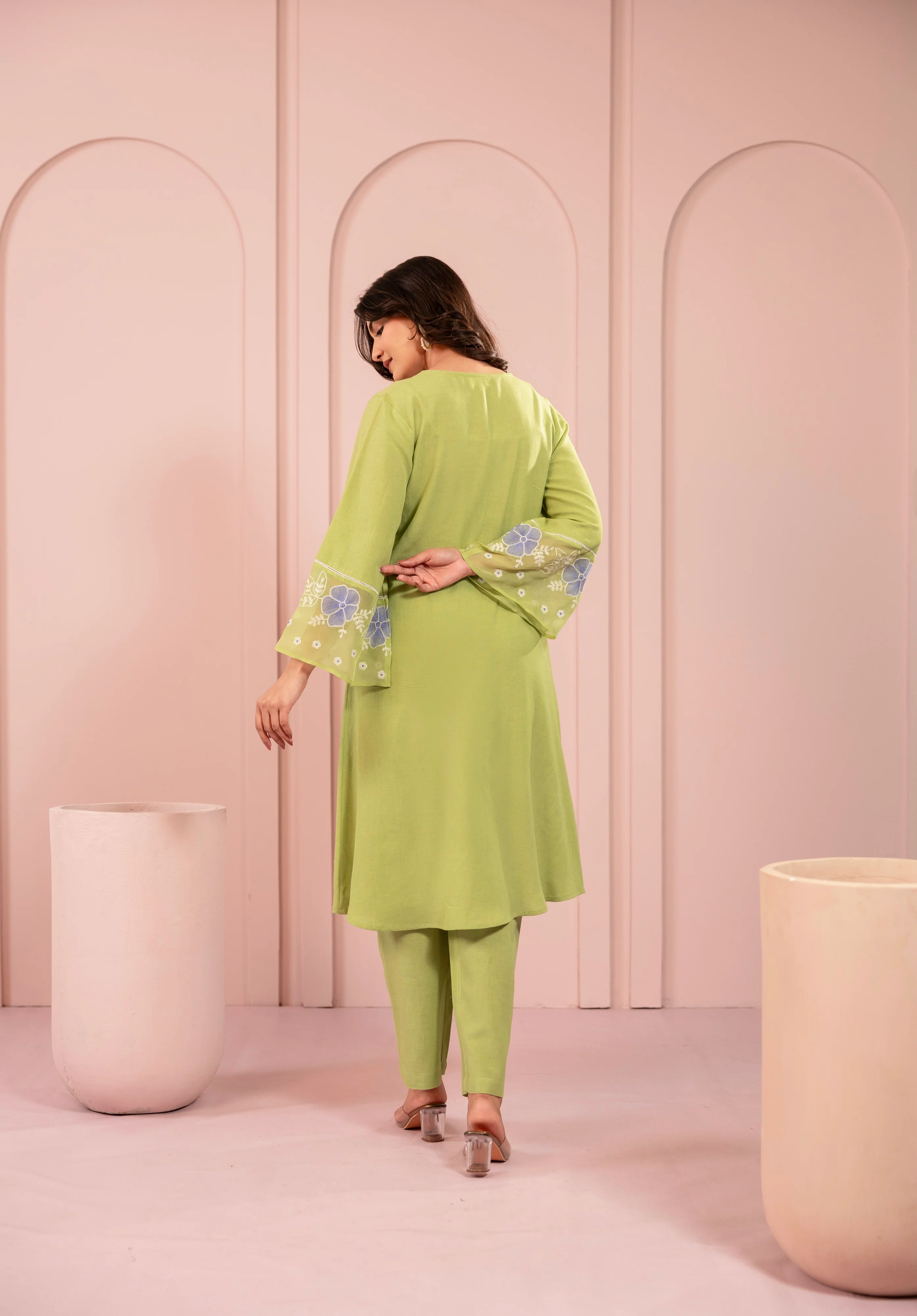 Purna Kelly Embroidery Kurta Pant Set - Image 3