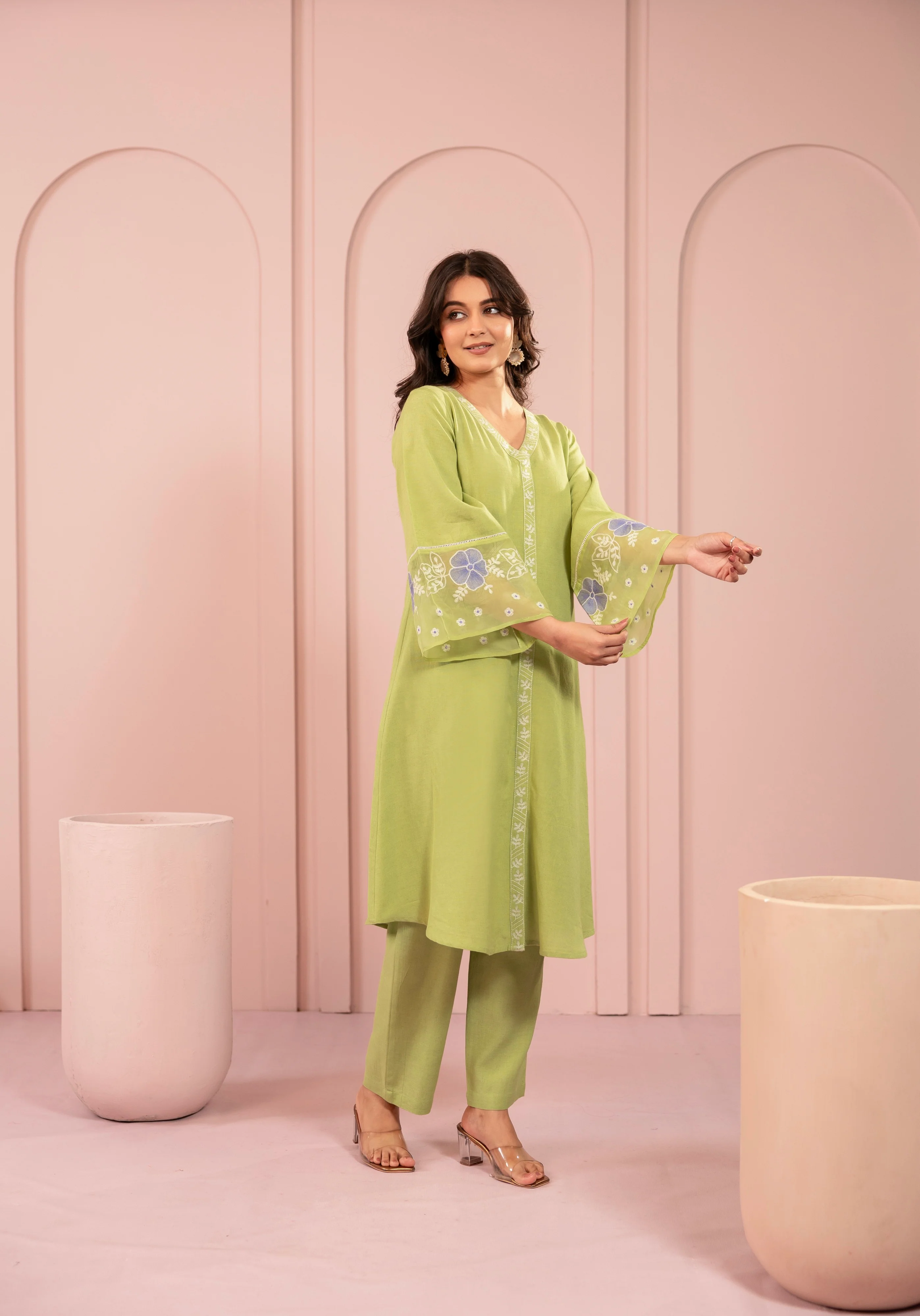 Purna Kelly Embroidery Kurta Pant Set - Image 6