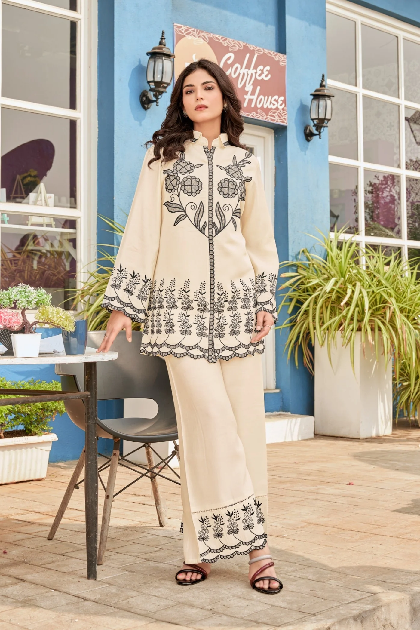 Akira Pearl Embroidered Co-ord Set - Image 3