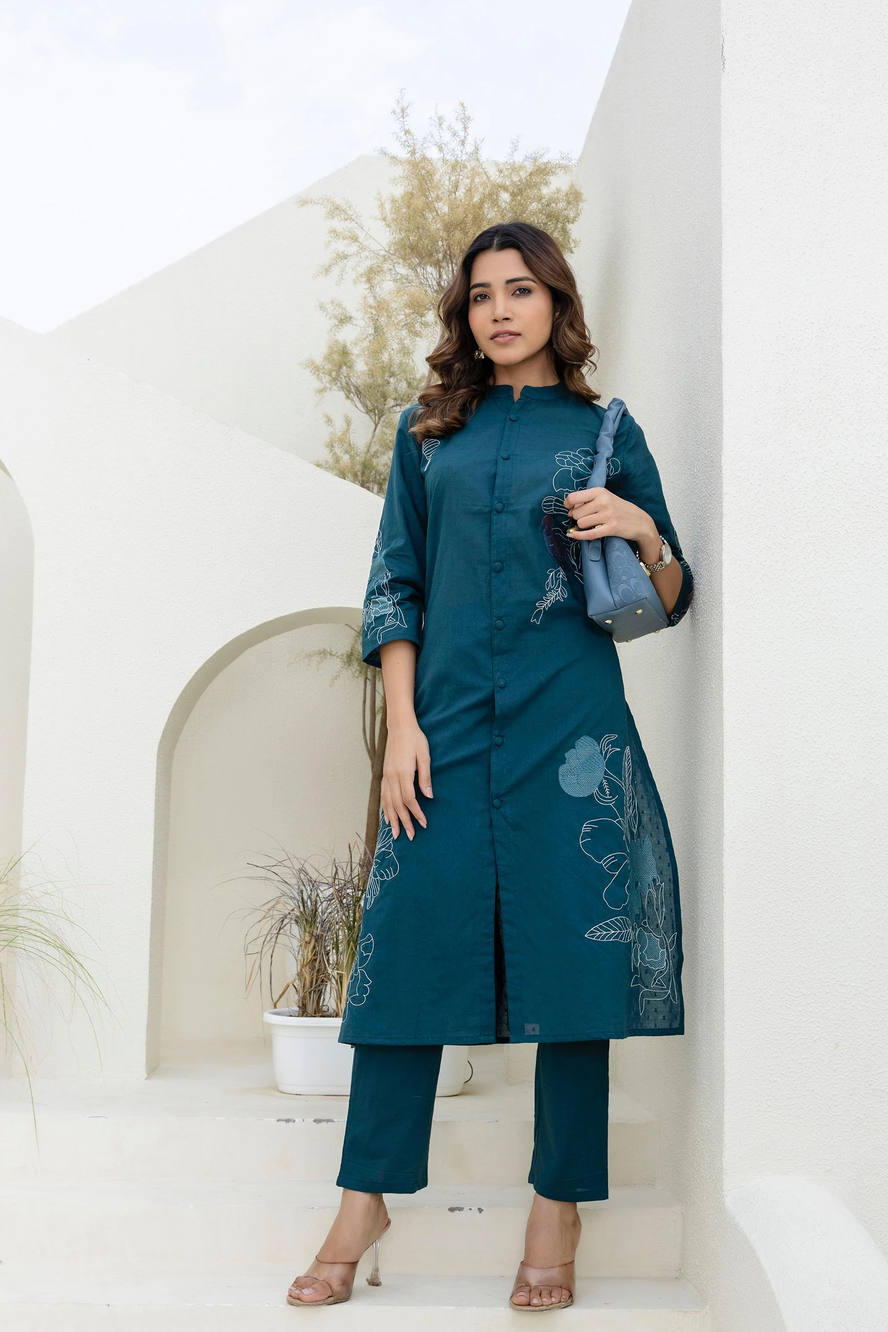 Mokabara Fern Embroidered Cotton Kurta Pant Set - Image 8