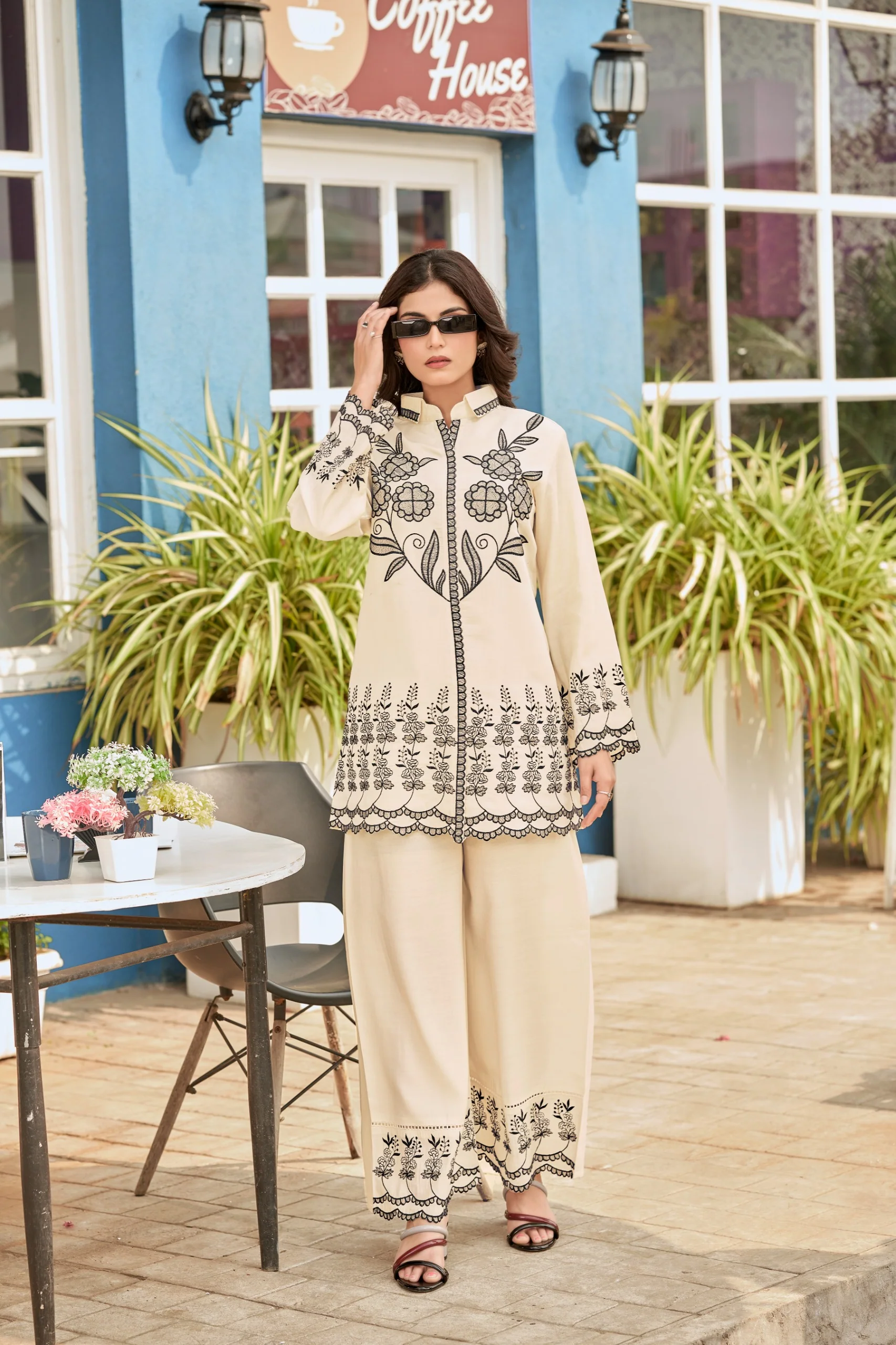 Akira Pearl Embroidered Co-ord Set - Image 5