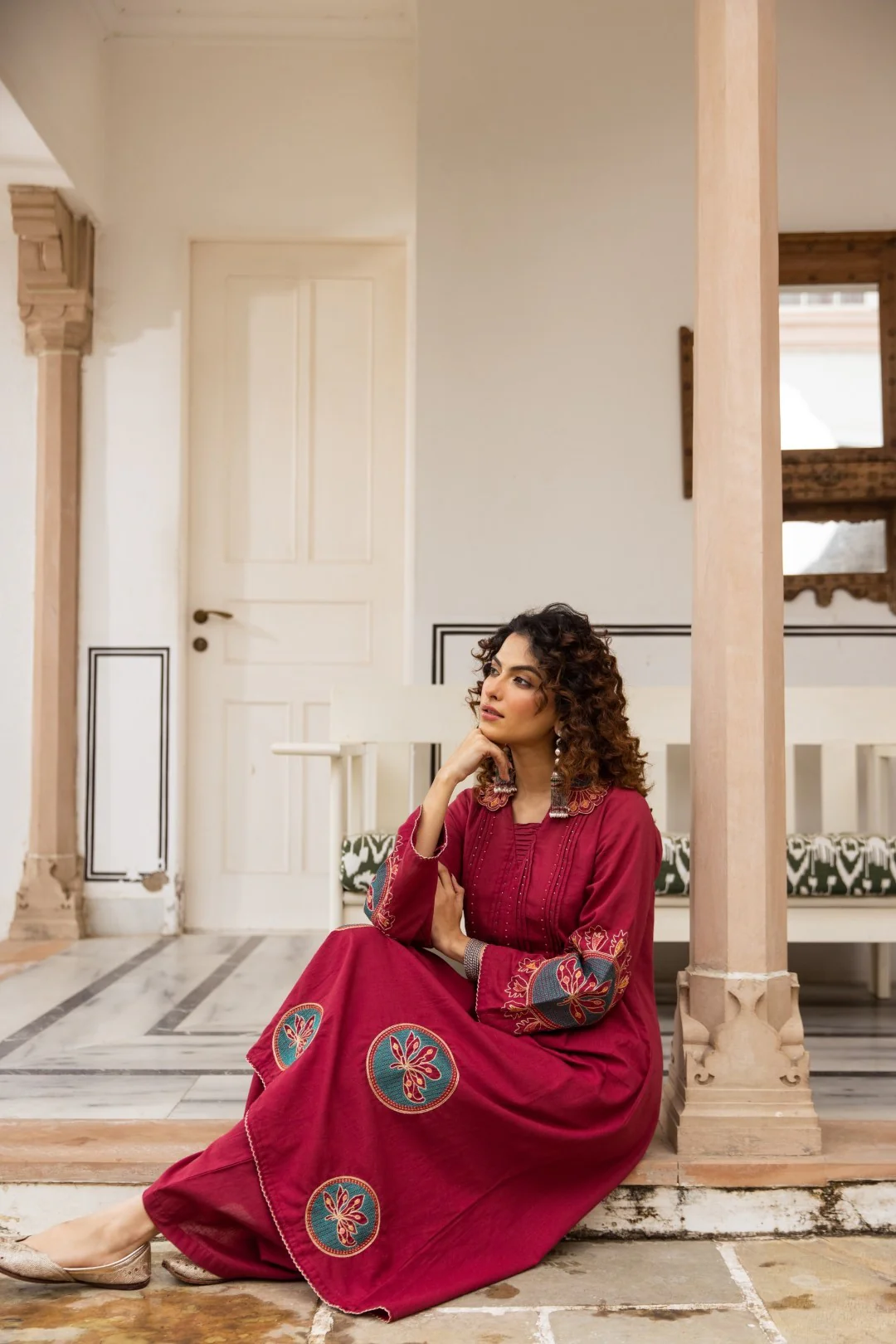 Karen Rouge embroidery kurta pant set - Image 4