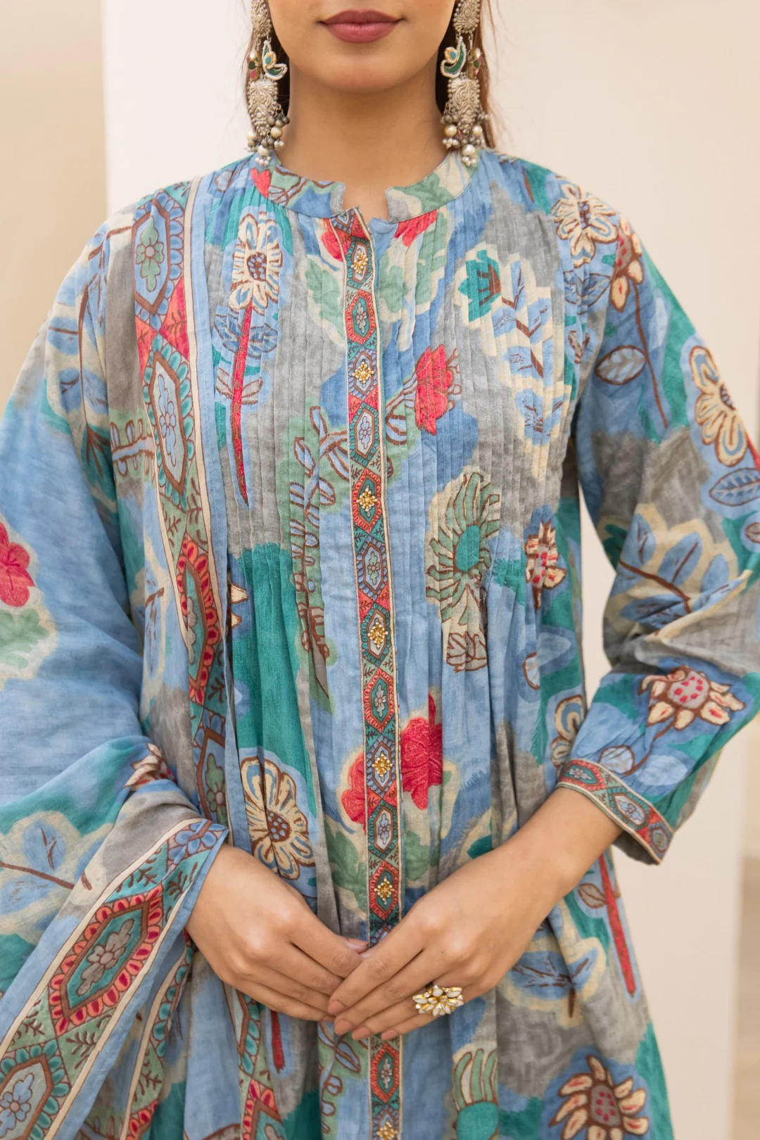Karen Flax Cotton Suit Set - Image 6