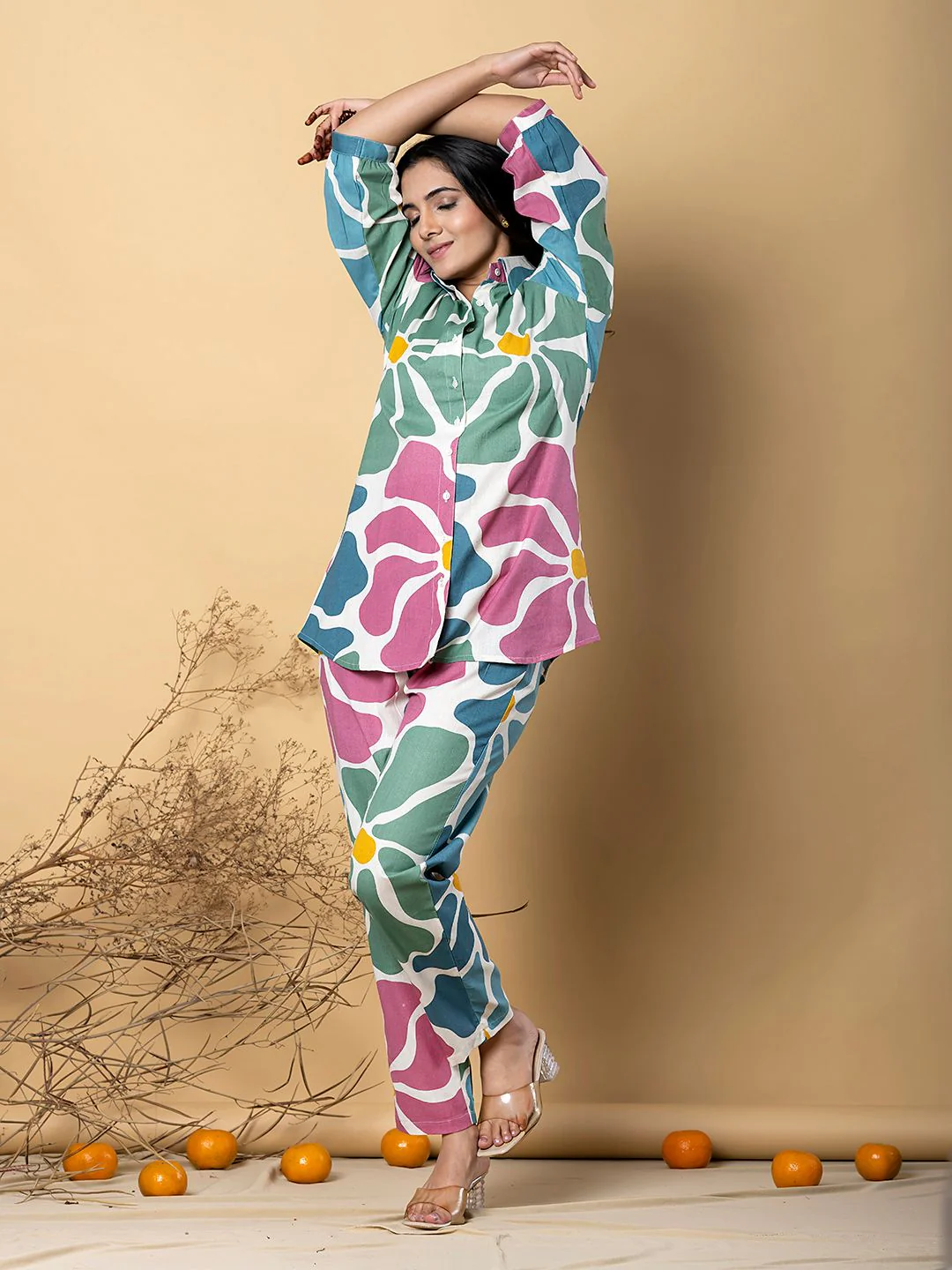 KASHWINI FLORA COTTON KURTA PANT SET - Image 5