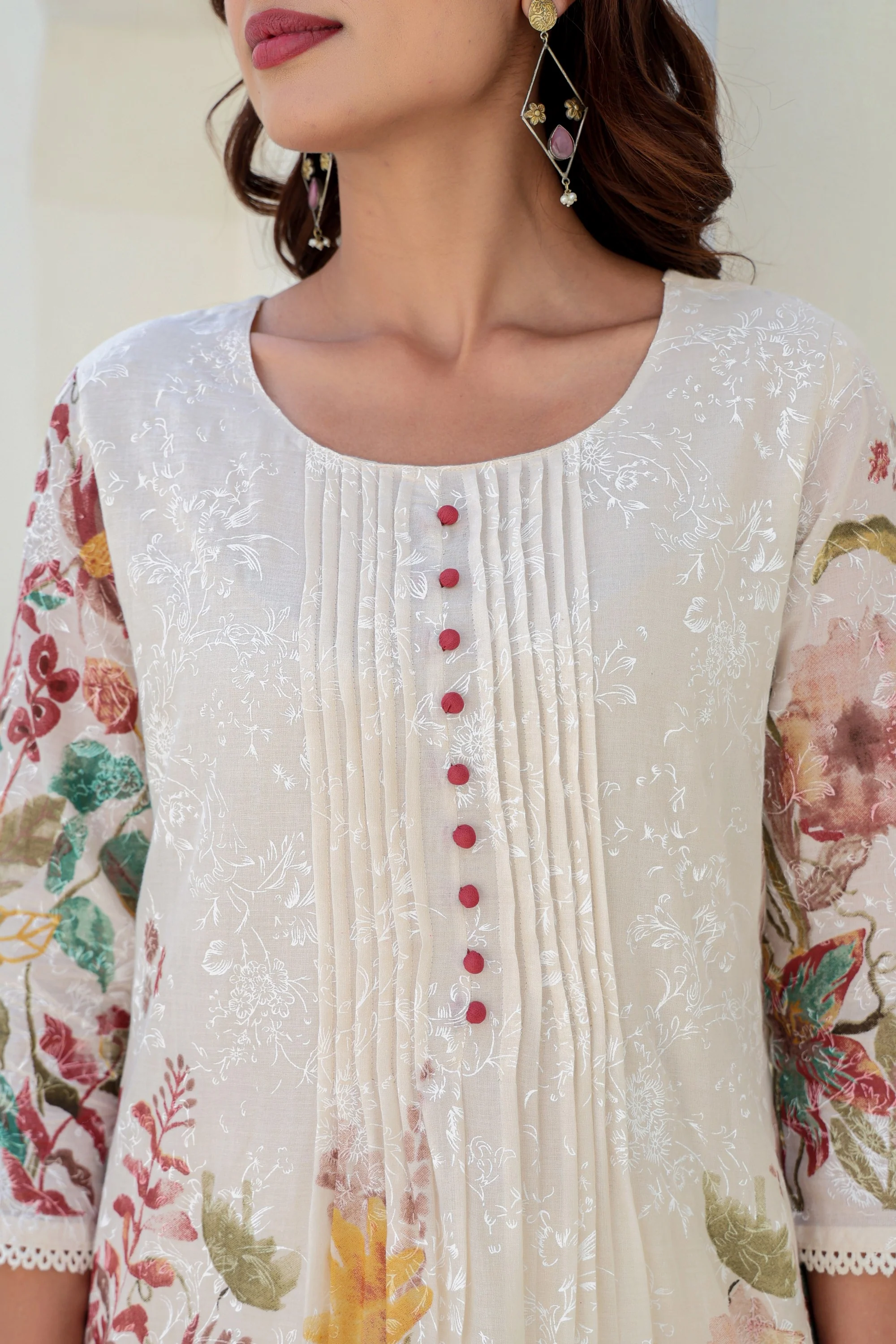 Tiara alabaster cotton co-ord set - Image 11