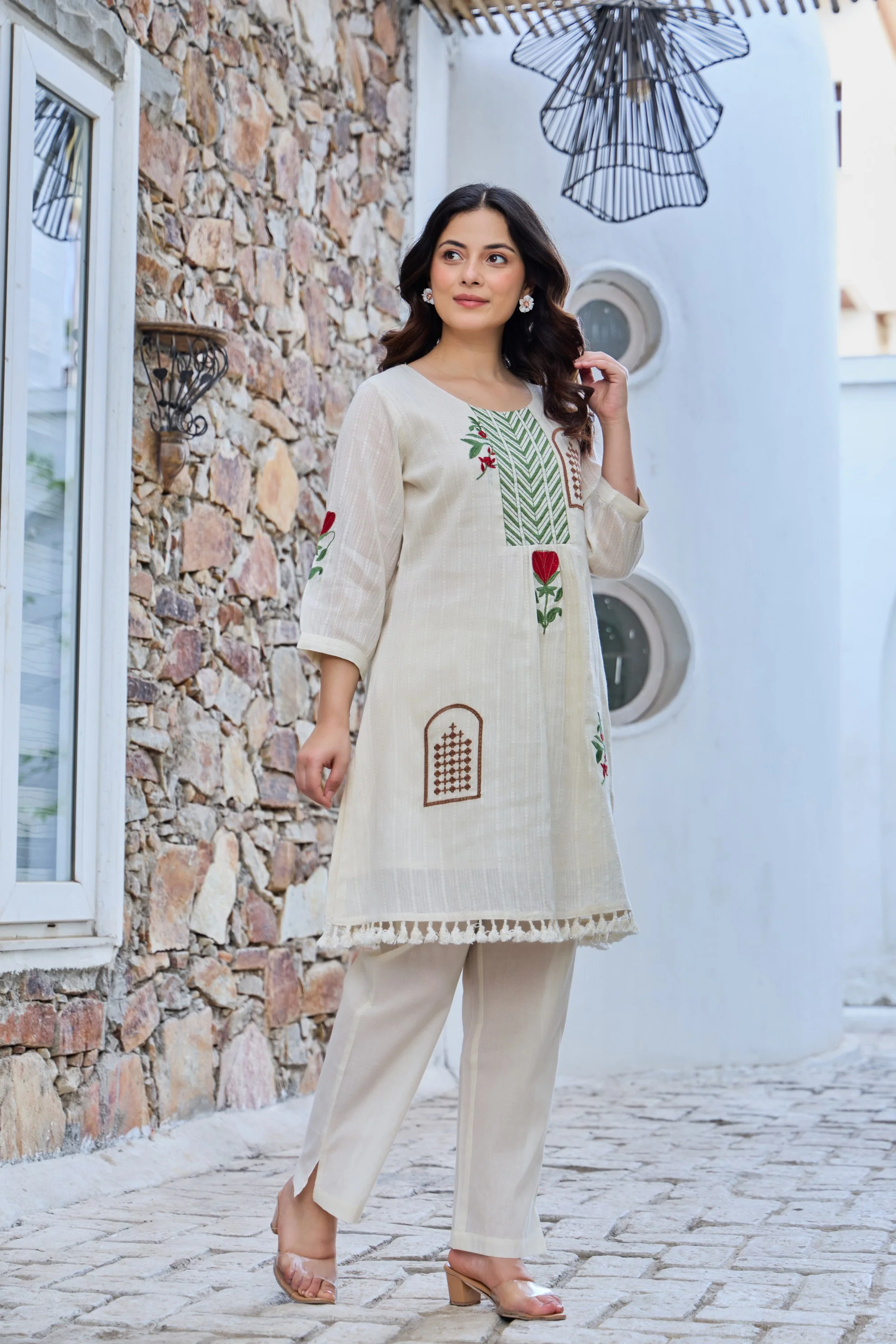 Tiara platinum embroidery co-ord set - Image 6