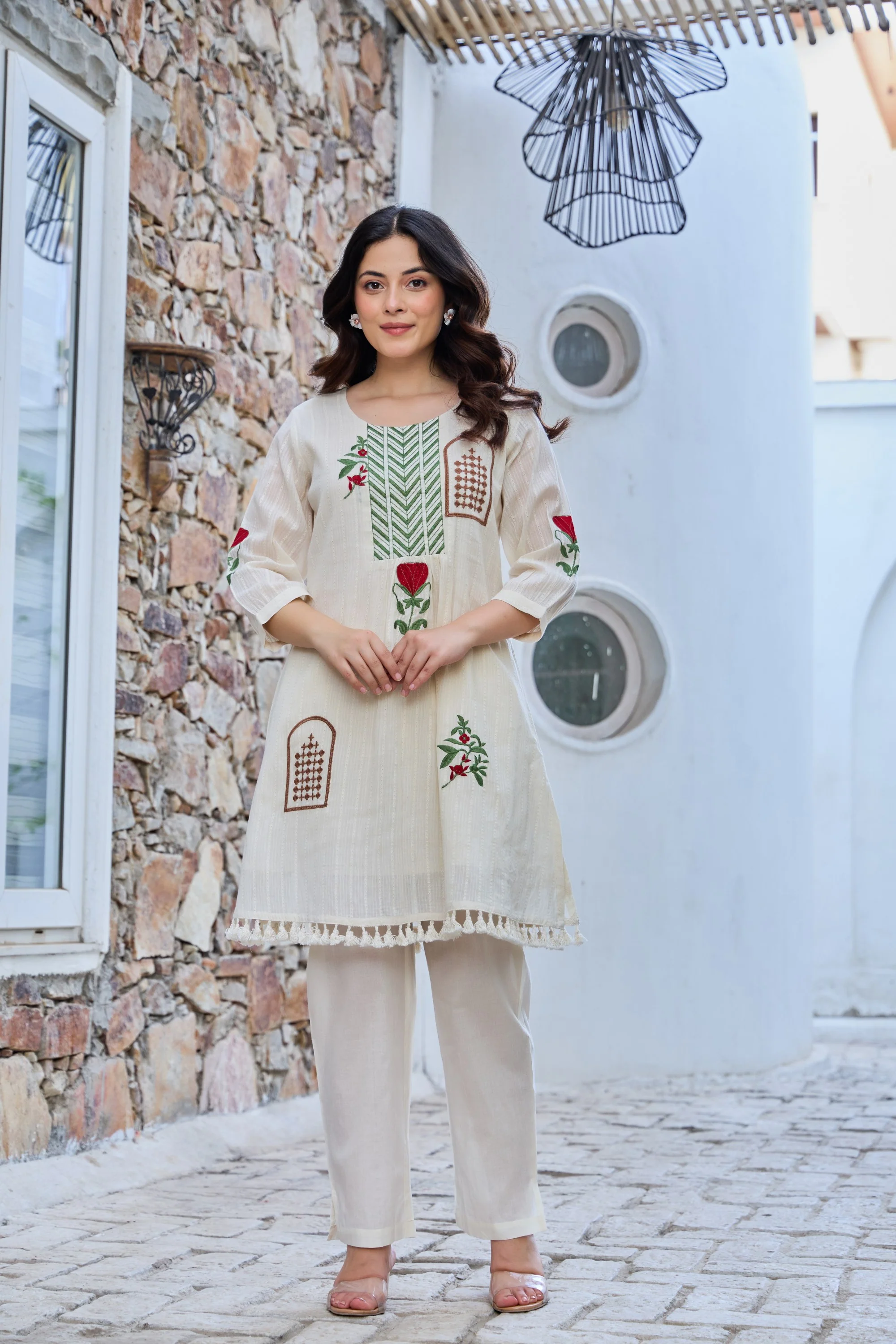 Tiara platinum embroidery co-ord set - Image 7
