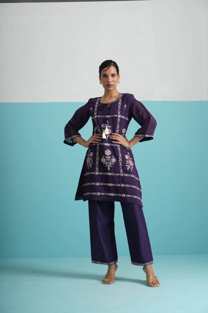 Parikrama Orchid embroidery co-ord set - Image 13