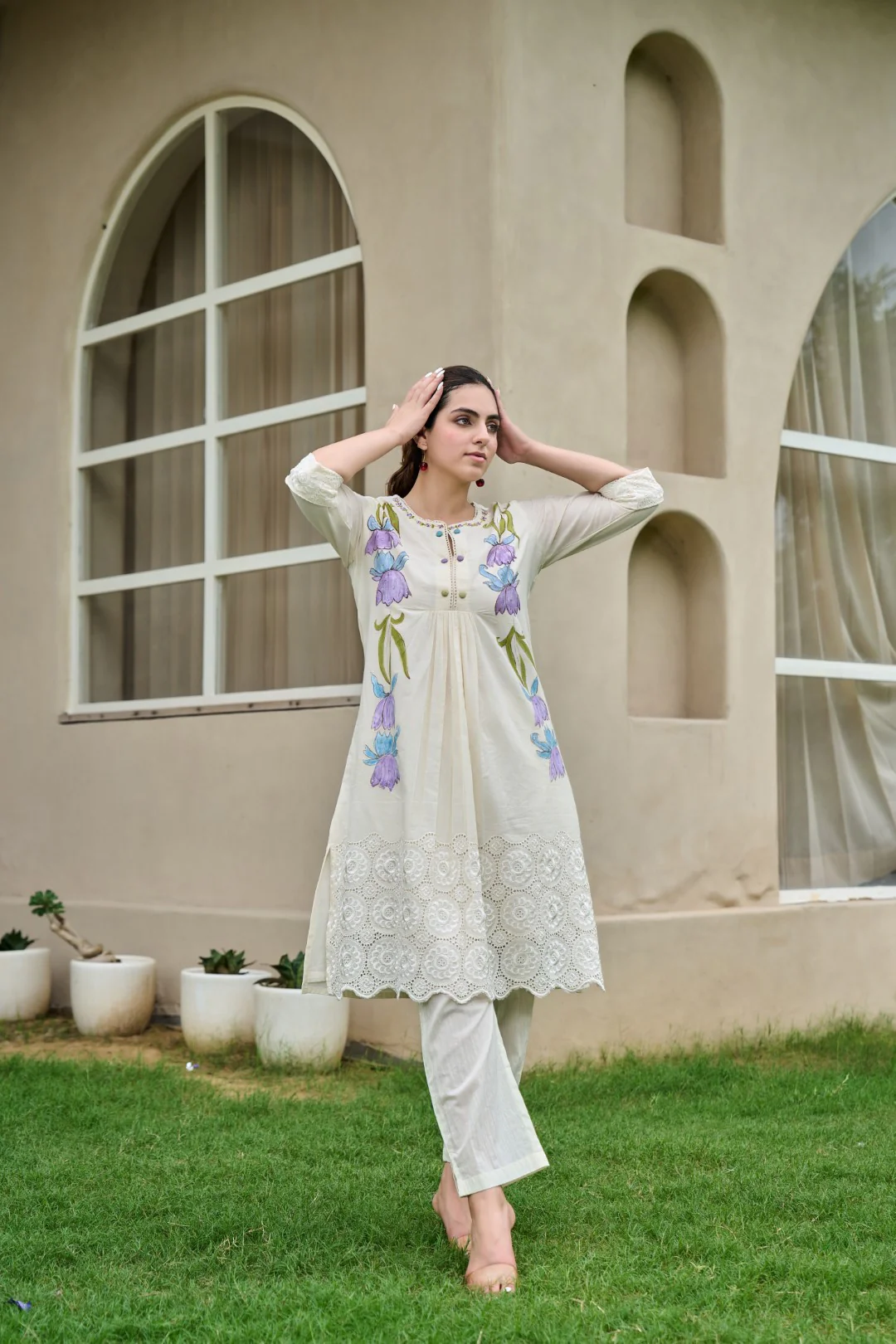Akira Daisy Embroidery Cotton Kurta Pant Set - Image 5