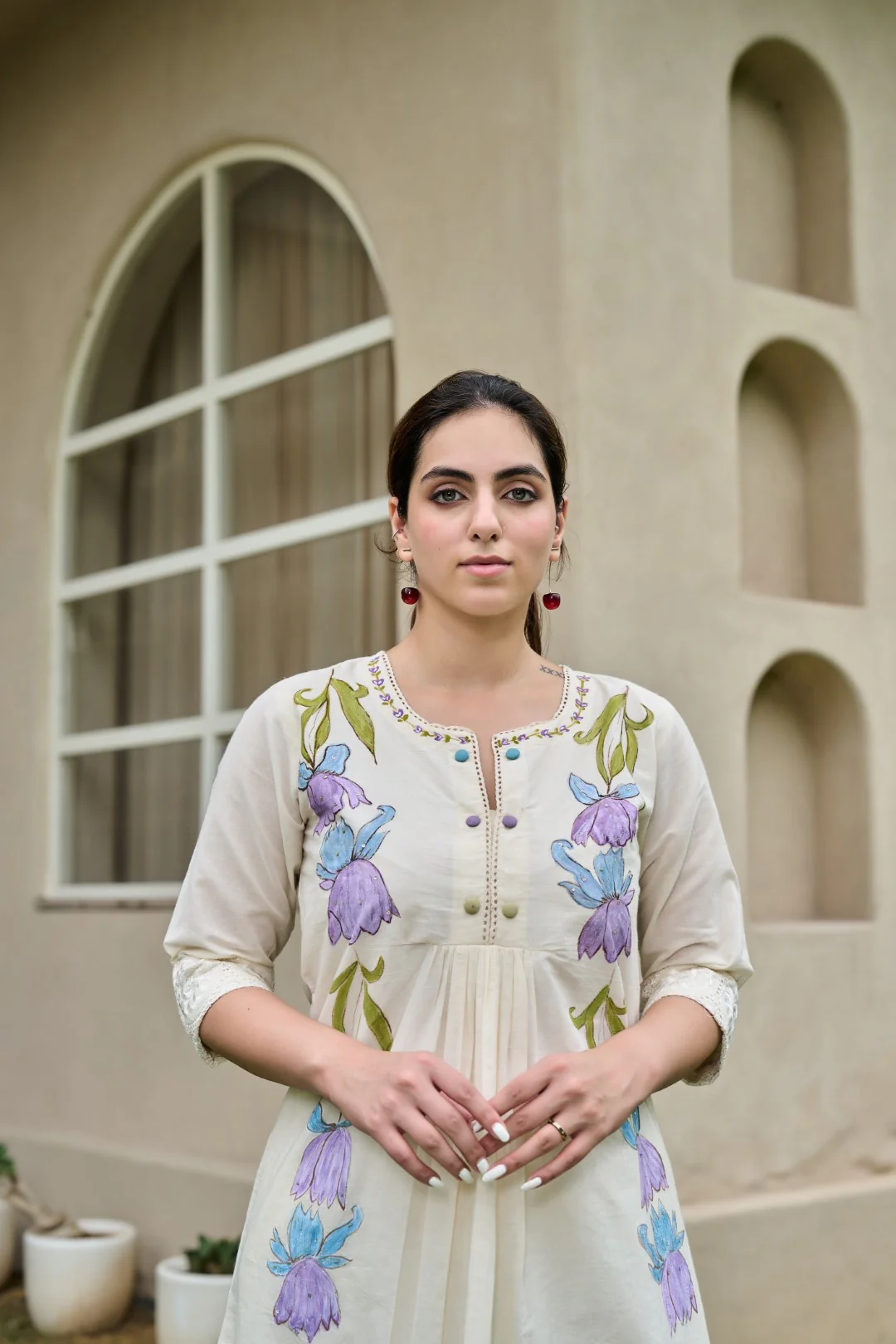 Akira Daisy Embroidery Cotton Kurta Pant Set - Image 6