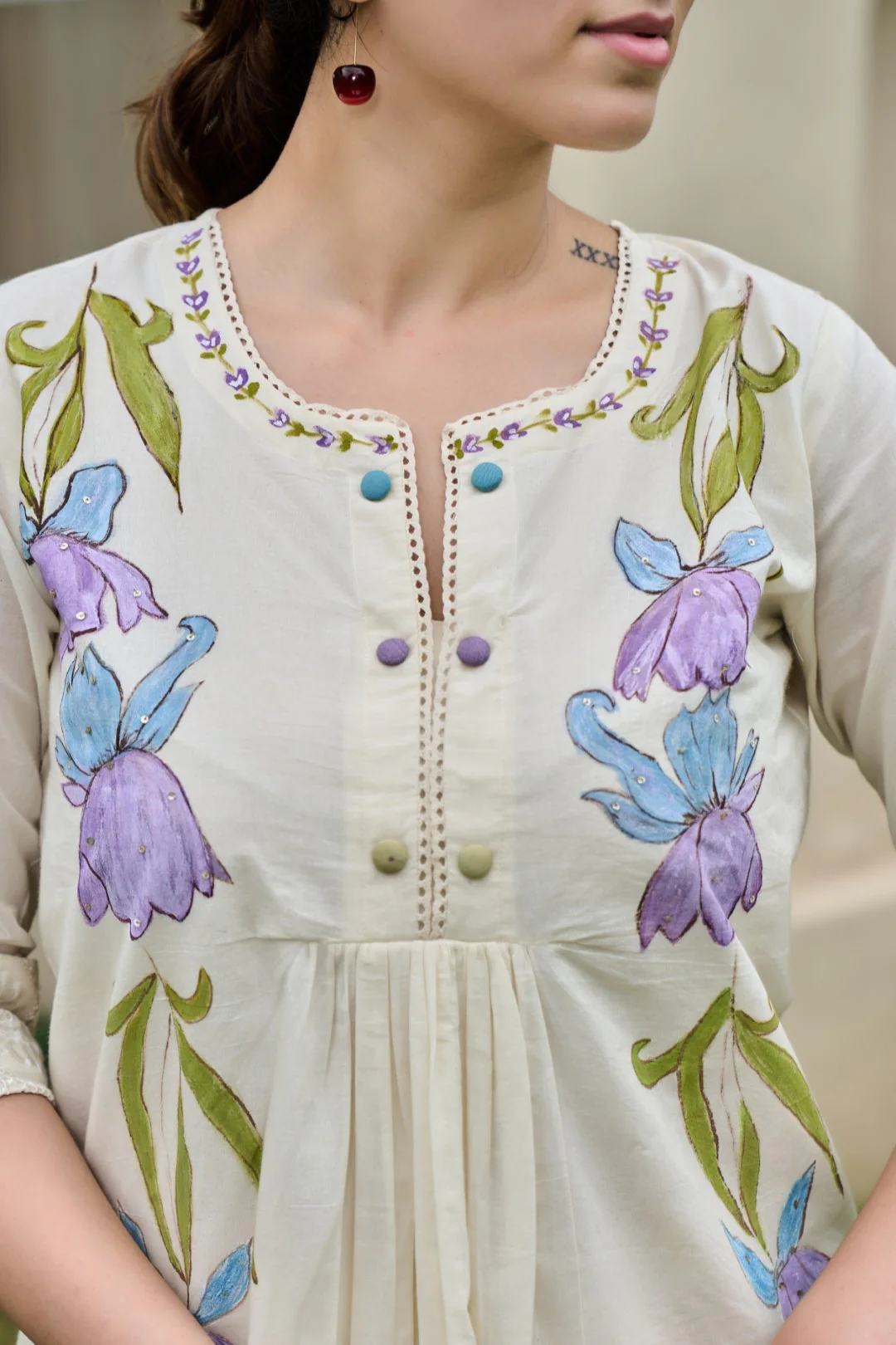 Akira Daisy Embroidery Cotton Kurta Pant Set - Image 7