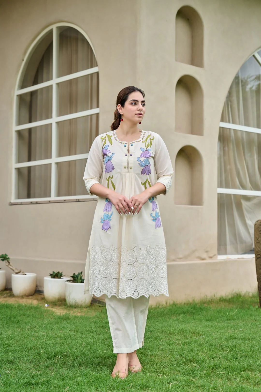 Akira Daisy Embroidery Cotton Kurta Pant Set - Image 9