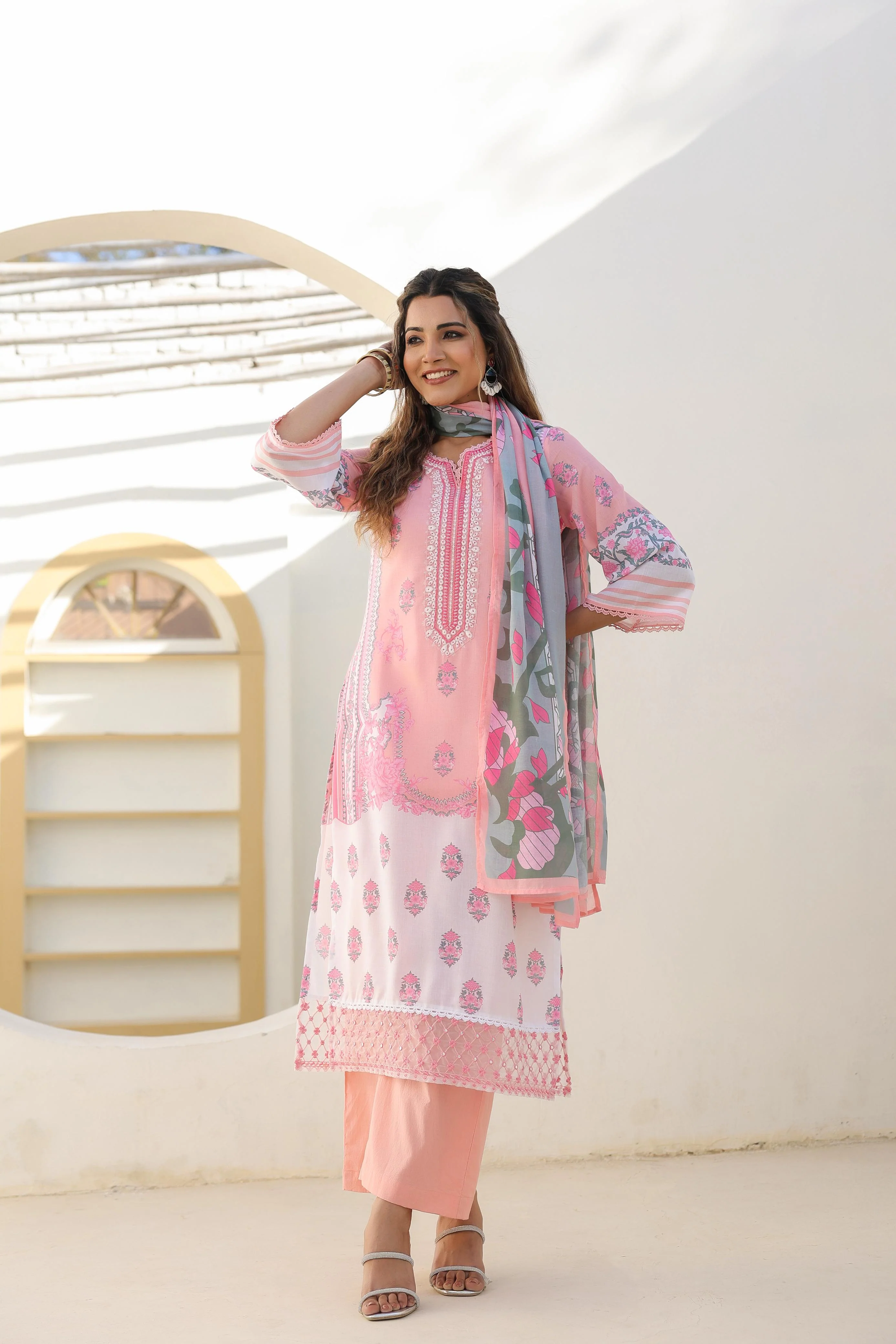 Lakshita salmon Printed Cotton Suit Set - Image 4