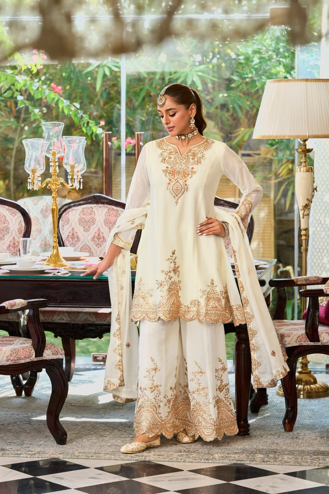 Roshandan pearl full work gharara set - Image 4